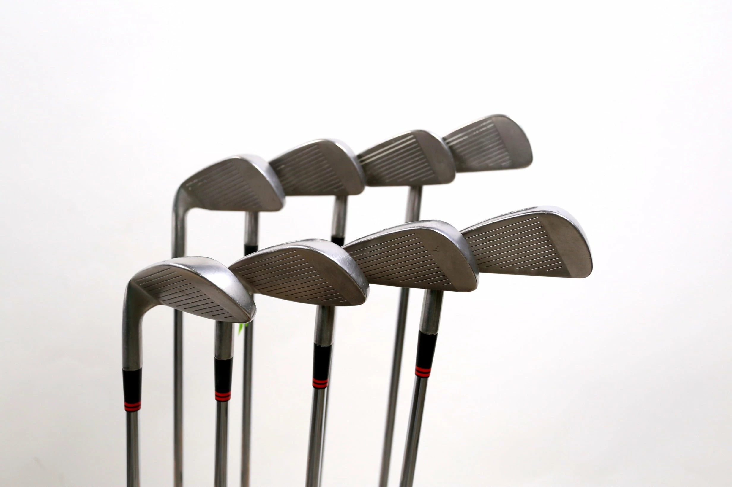 Wilson Staff Midsize 2-9 Iron Set RH Firestick 2.8 Steel Shafts Stiff Flex 7 Wilson Staff Midsize 2-9 Iron Set RH Firestick 2.8 Steel Shafts Stiff Flex - Image 5