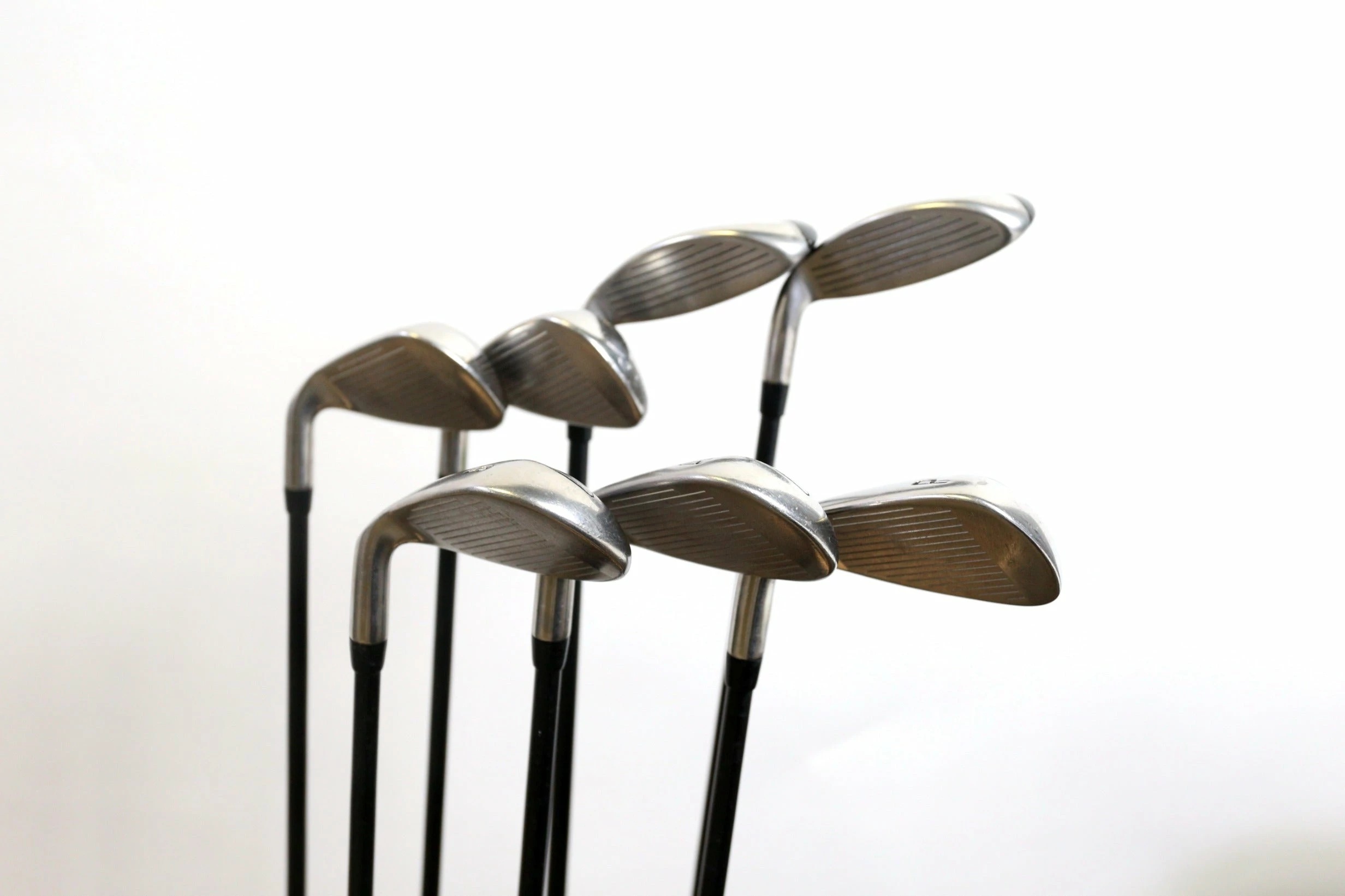 Callaway RAZR X 5H, 6H 8-SW Iron Set RH Graphite Shaft Senior Flex 7 Callaway RAZR X 5H, 6H 8-SW Iron Set RH Graphite Shaft Senior Flex - Image 5