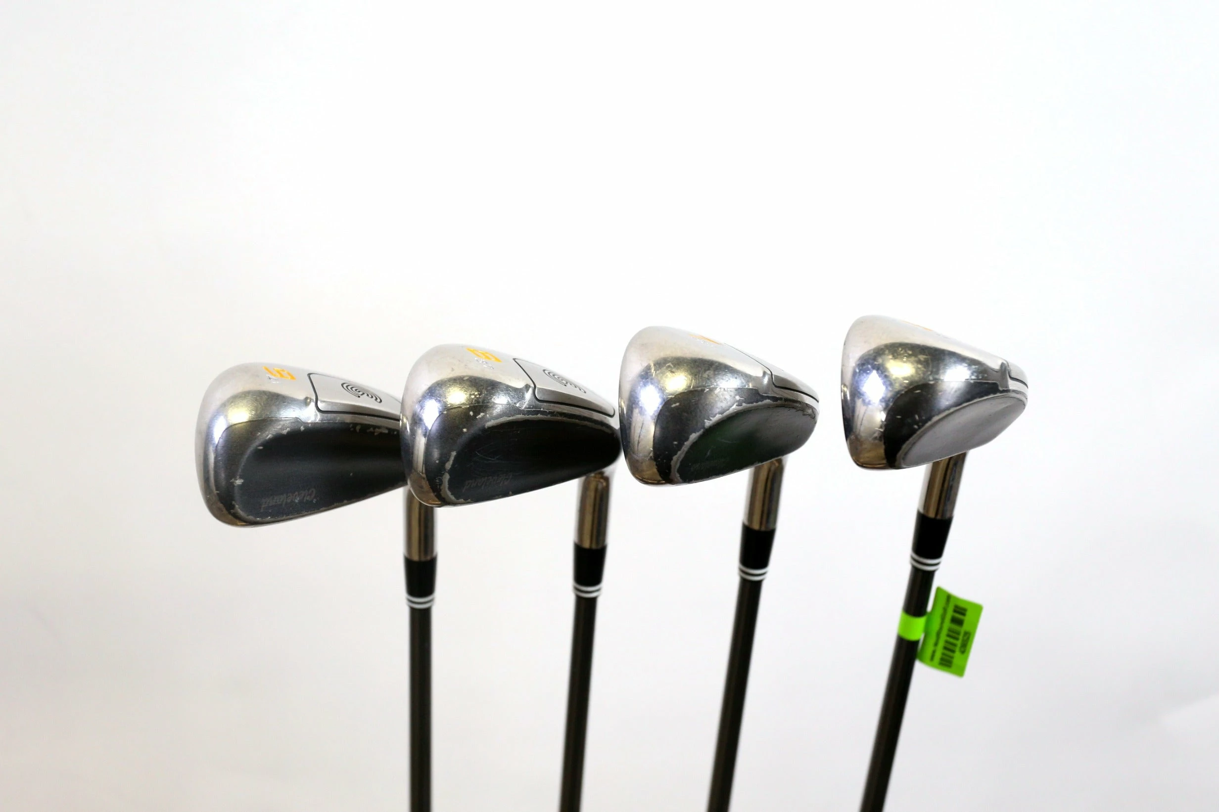 Cleveland HiBore 6-9 Iron Set RH -0.25 In HiBore Graphite Seniors Flex 4 Cleveland HiBore 6-9 Iron Set RH -0.25 In HiBore Graphite Seniors Flex - Image 2