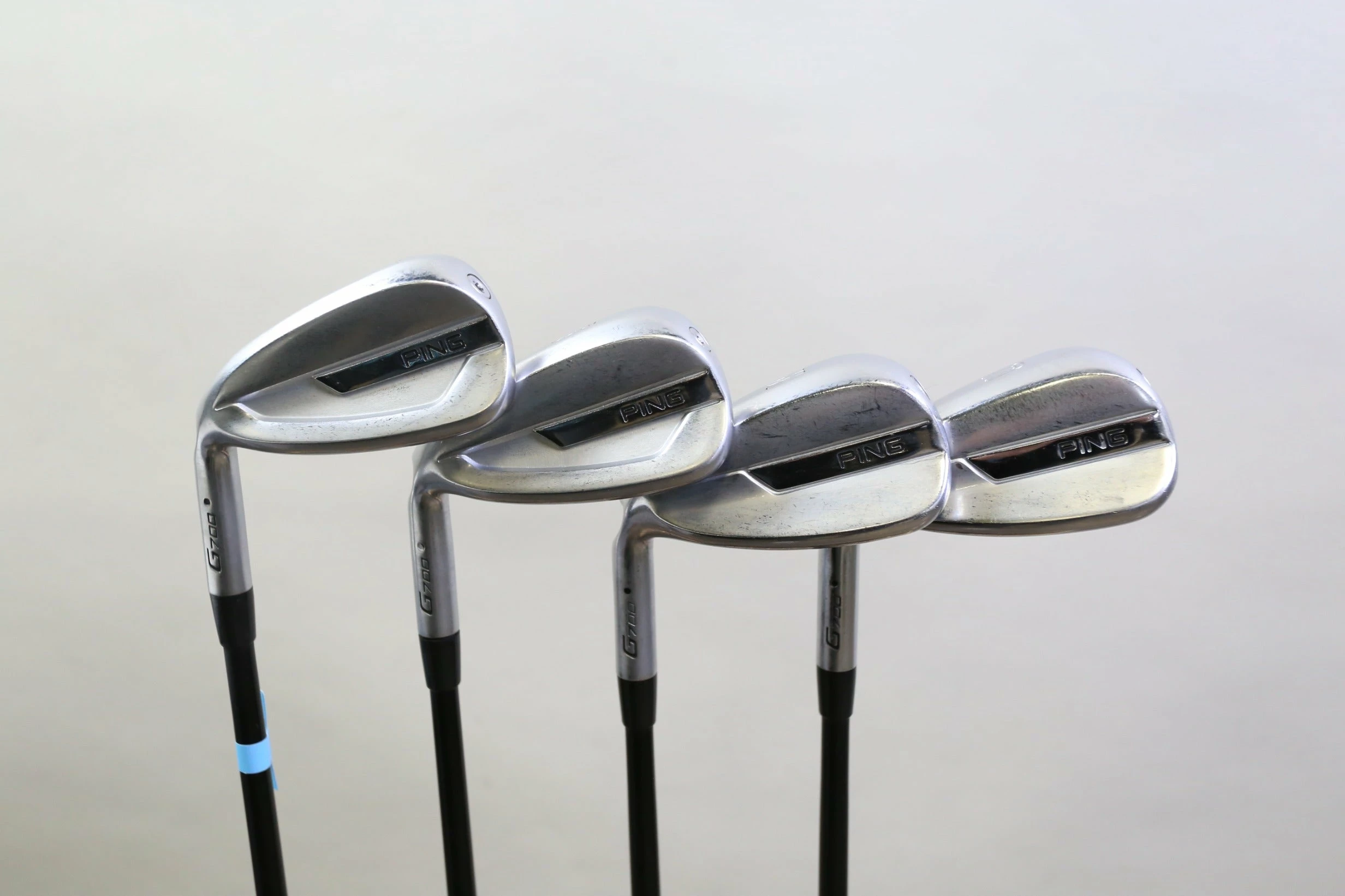 LEFTY Ping G700 Black Dot 8-PW-UW Iron Set -0.5 In Ping Alta CB Graphite Regular 3 LEFTY Ping G700 Black Dot 8-PW-UW Iron Set -0.5 In Ping Alta CB Graphite Regular