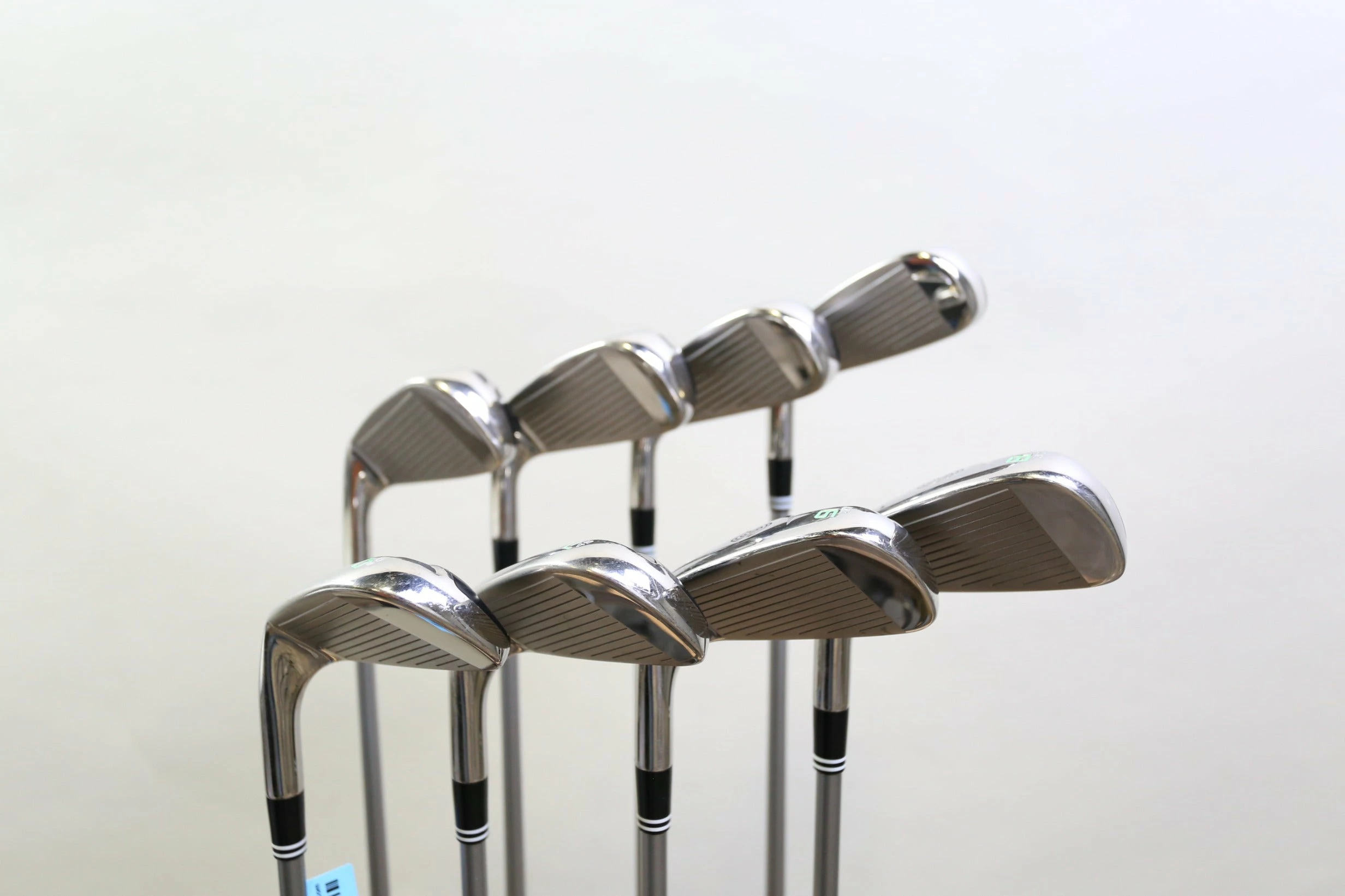Cleveland HiBore XLi 4-PW-DW Iron Set RH Graphite Design AD YSQt Graphite Ladies 4 Cleveland HiBore XLi 4-PW-DW Iron Set RH Graphite Design AD YSQt Graphite Ladies - Image 2