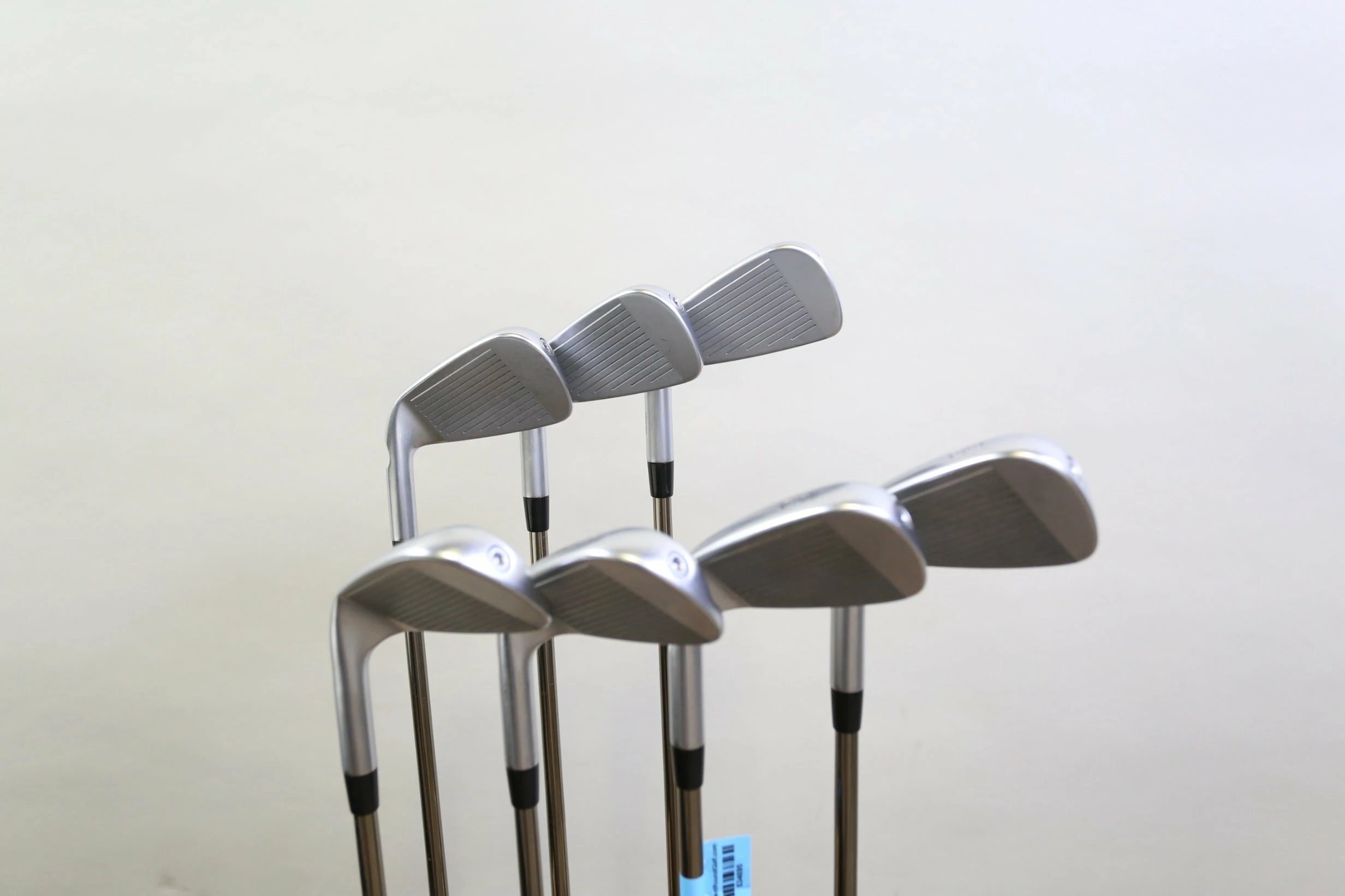 Ping I500 4-6, 8-PW, GW Iron Set RH UST Mamiya Graphite Shaft Seniors Flex 4 Ping I500 4-6, 8-PW, GW Iron Set RH UST Mamiya Graphite Shaft Seniors Flex - Image 2