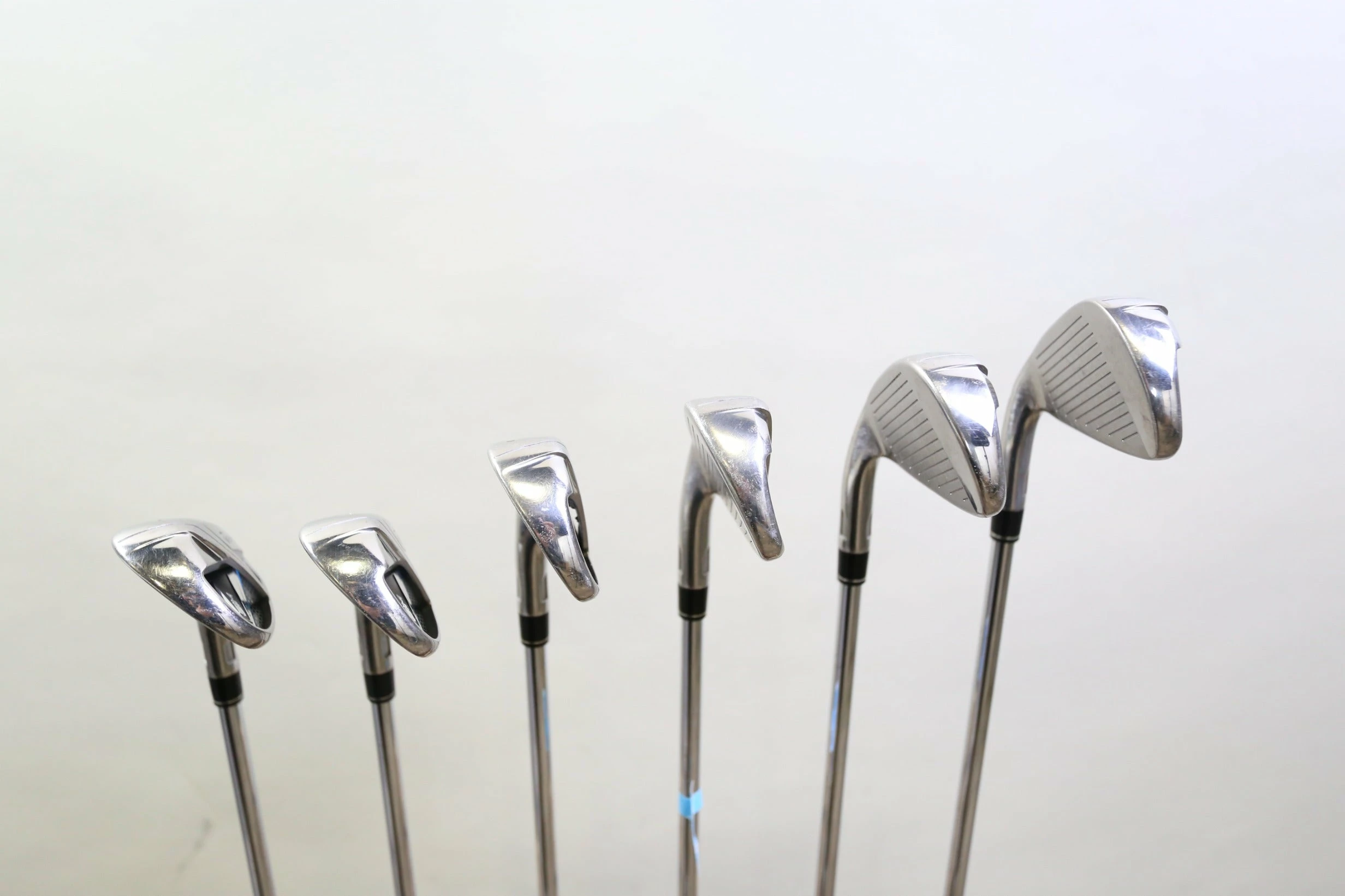 TaylorMade SIM MAX 5-8, PW, GW Iron Set RH Steel Shaft Stiff Flex 5 TaylorMade SIM MAX 5-8, PW, GW Iron Set RH Steel Shaft Stiff Flex - Image 3