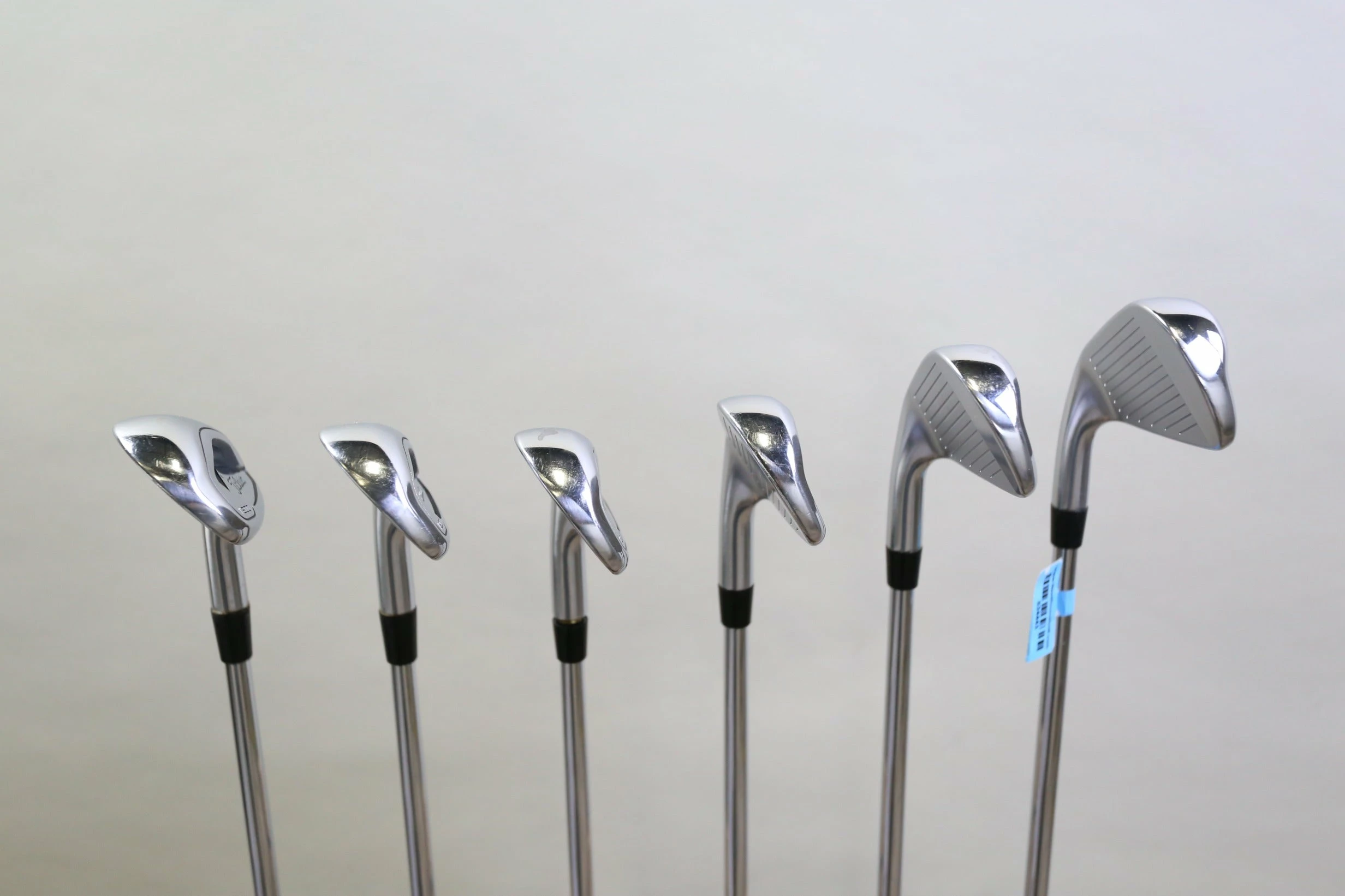 Titleist T200 6-PW, GW Iron Set RH Steel Shaft Regular Flex 5 Titleist T200 6-PW, GW Iron Set RH Steel Shaft Regular Flex - Image 3