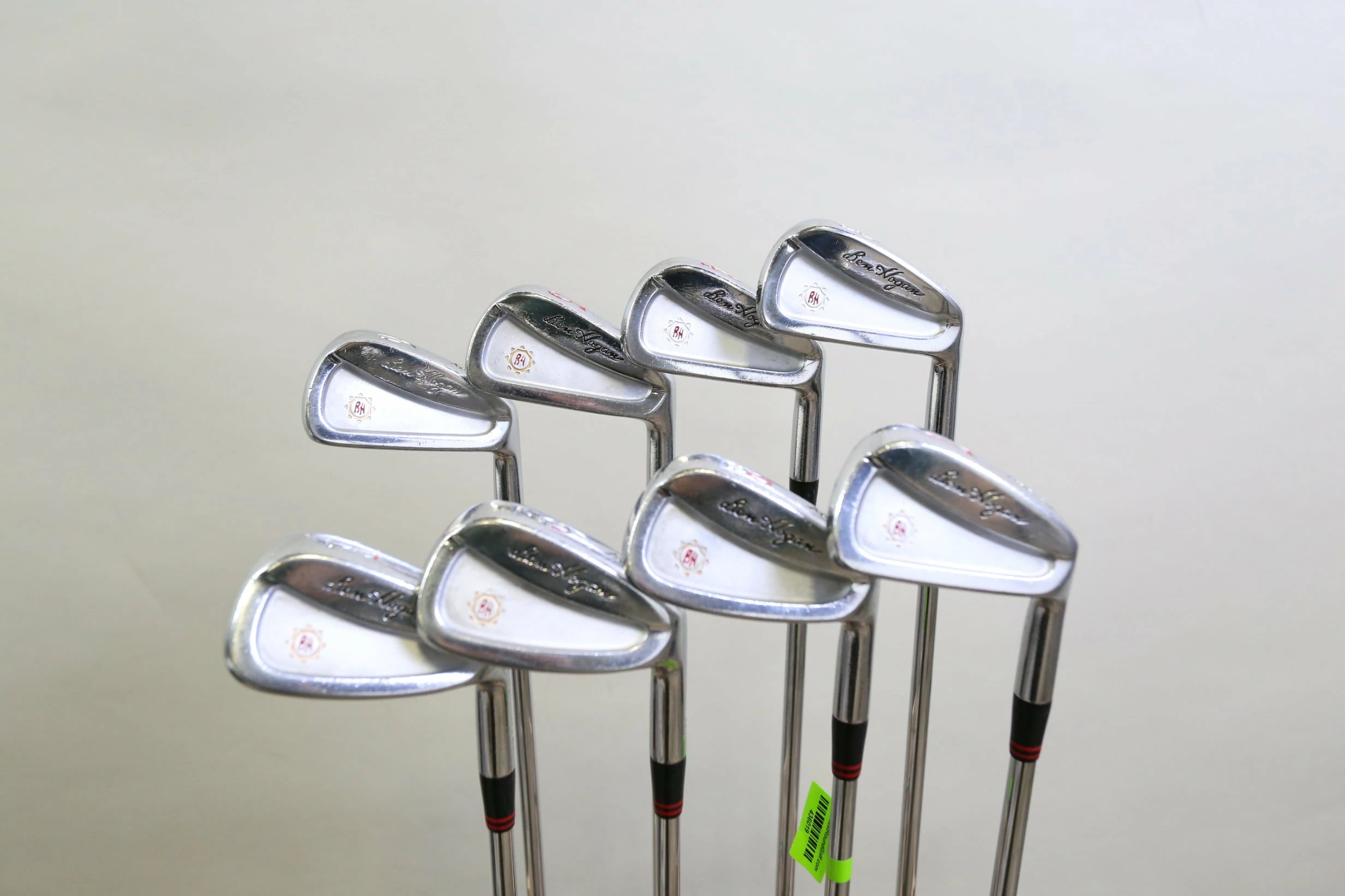 Ben Hogan Apex Plus 3-9, EW Iron Set RH Ben Hogan Steel Shafts Regular Flex 3 Ben Hogan Apex Plus 3-9, EW Iron Set RH Ben Hogan Steel Shafts Regular Flex