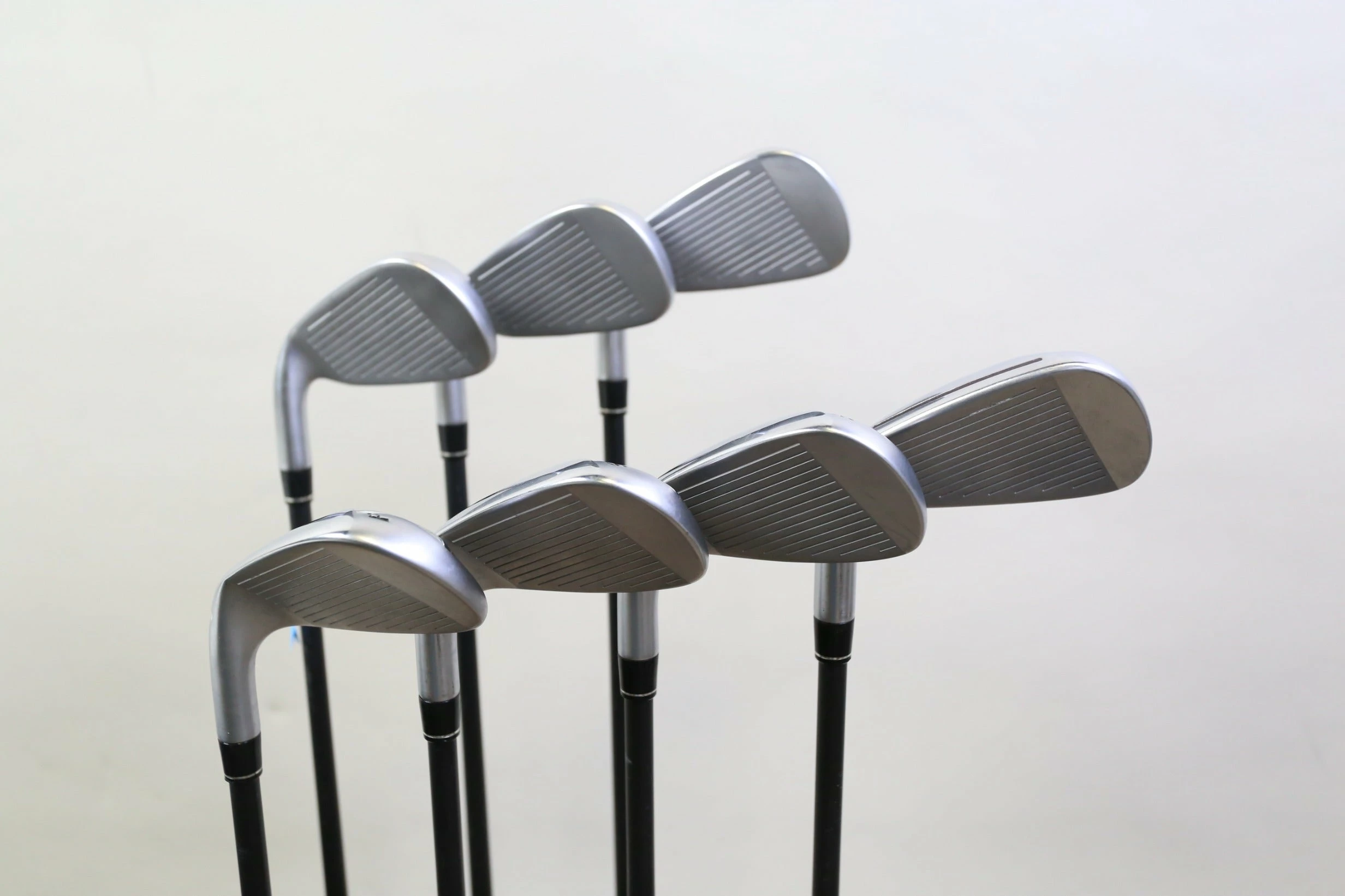 TaylorMade RocketBladez 4-PW Iron Set RH -0.25 In RocketFuel Graphite Regular 4 TaylorMade RocketBladez 4-PW Iron Set RH -0.25 In RocketFuel Graphite Regular - Image 2