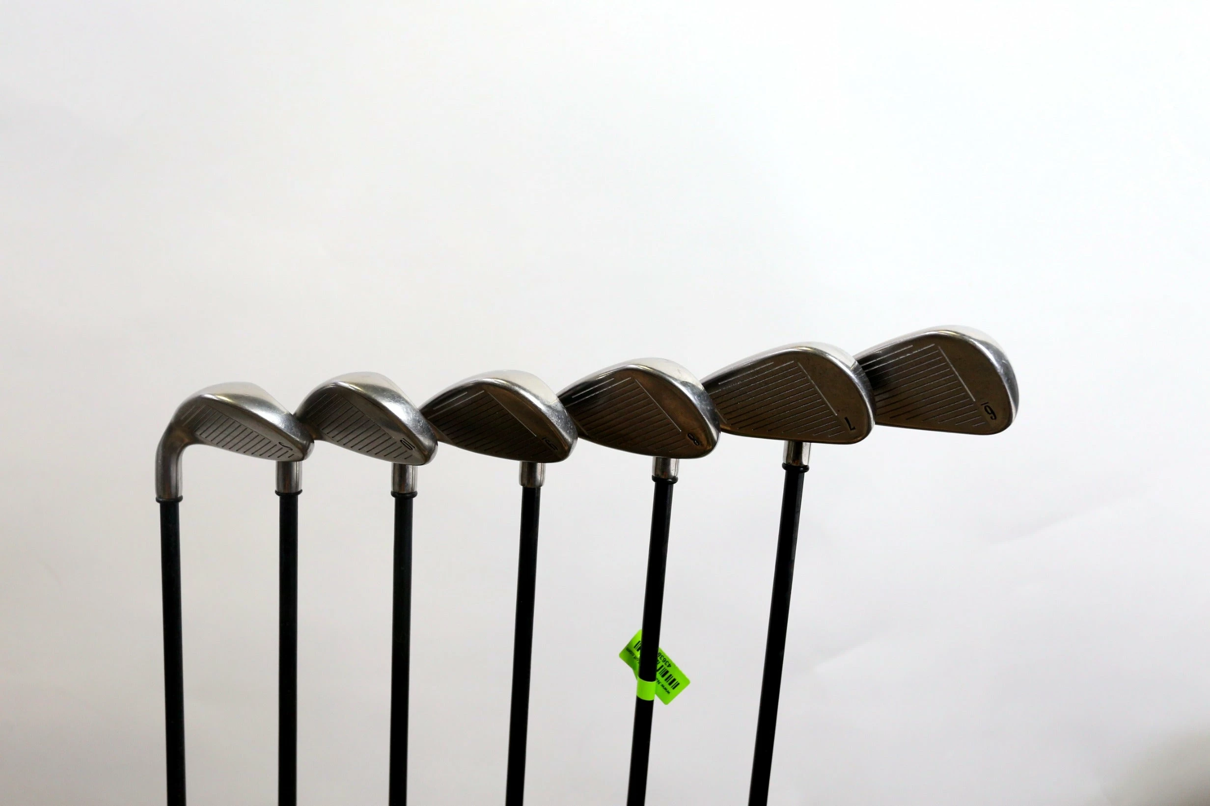 Callaway Big Bertha 2004 6-10, SW Iron Set RH +0.5 In Callaway Graphite Ladies 7 Callaway Big Bertha 2004 6-10, SW Iron Set RH +0.5 In Callaway Graphite Ladies - Image 5