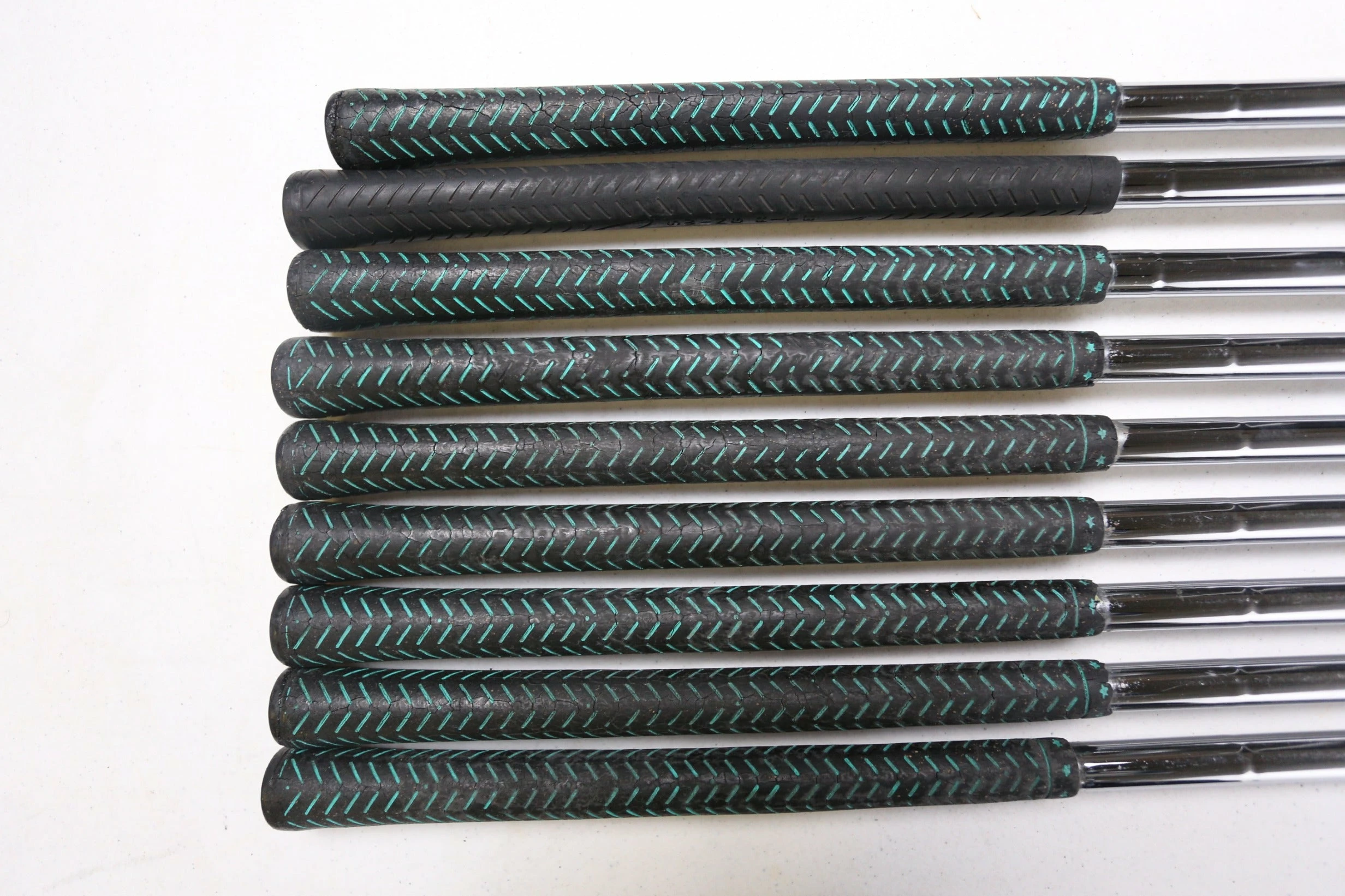 Tommy Armour 845s SILVER SCOT 2-5, 7-9, PW, GW Iron Set RH Steel Stiff Flex 10 Tommy Armour 845s SILVER SCOT 2-5, 7-9, PW, GW Iron Set RH Steel Stiff Flex - Image 8