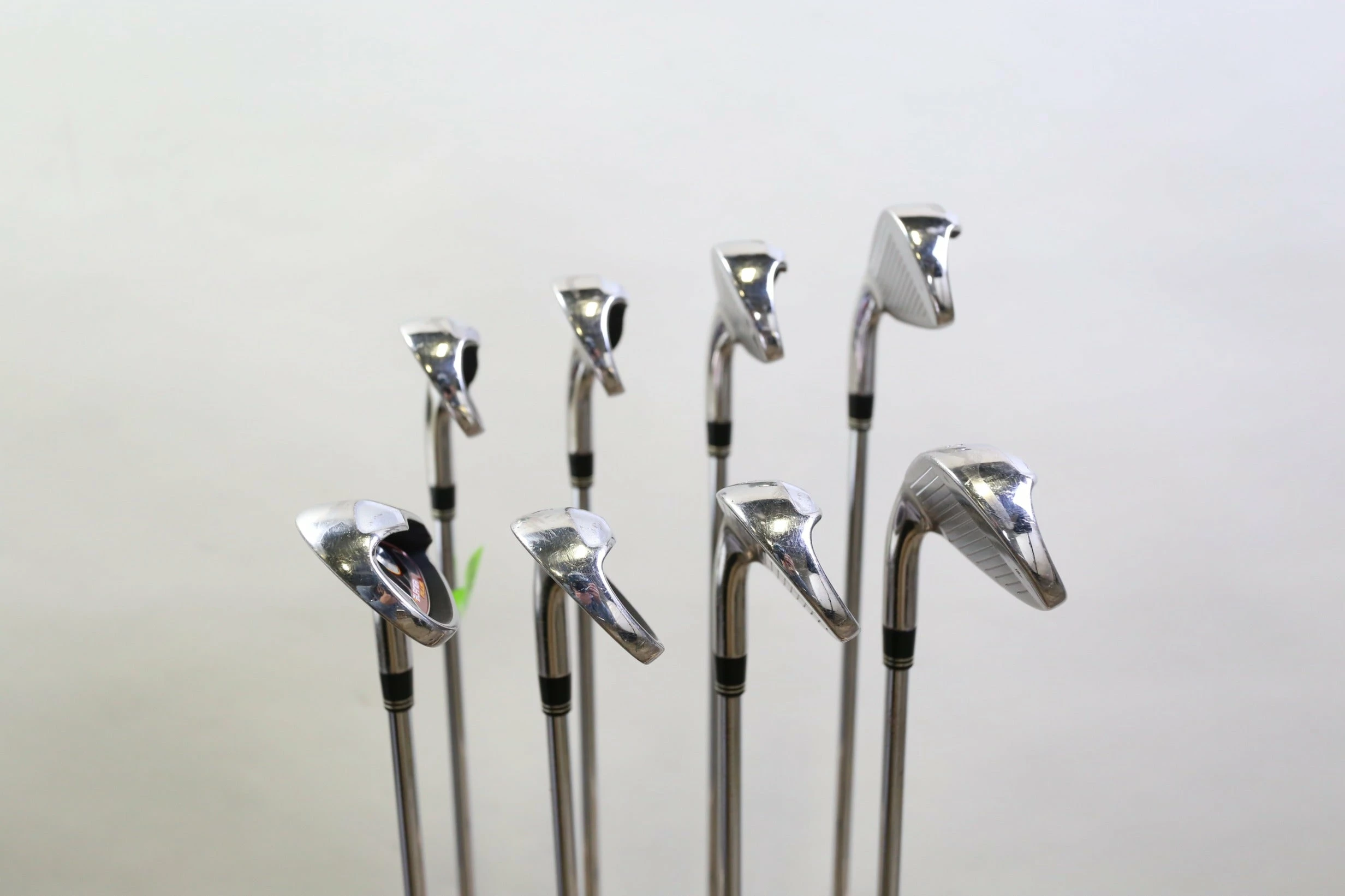 TaylorMade Burner Plus 4-9, PW, AW Iron Set RH TaylorMade Steel Shafts Uniflex 5 TaylorMade Burner Plus 4-9, PW, AW Iron Set RH TaylorMade Steel Shafts Uniflex - Image 3