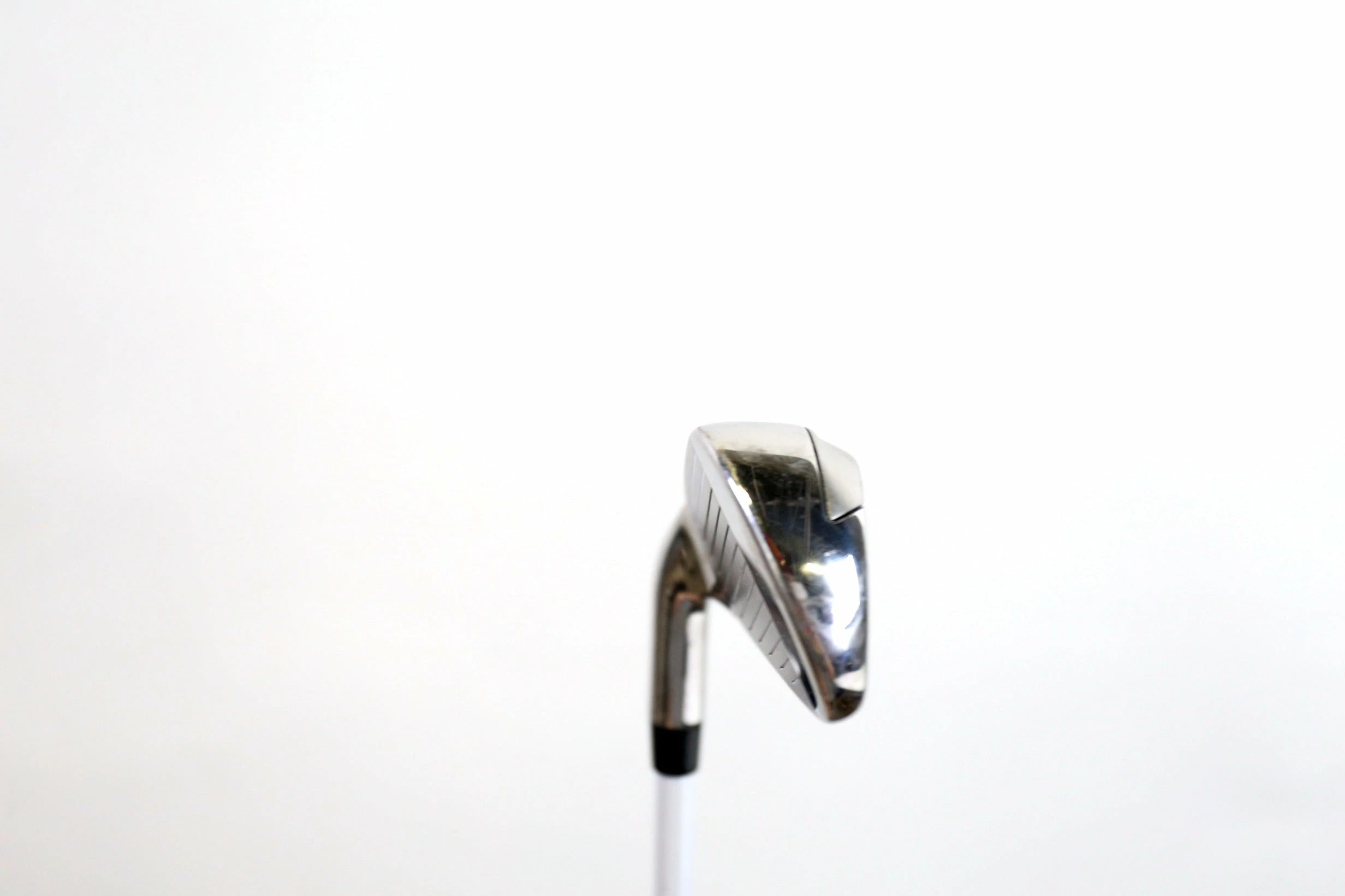 Callaway X Hot 2019 6 Iron 26* Right Handed 37.5 In Graphite Shaft Senior Flex 5 Callaway X Hot 2019 6 Iron 26* Right Handed 37.5 In Graphite Shaft Senior Flex - Image 3