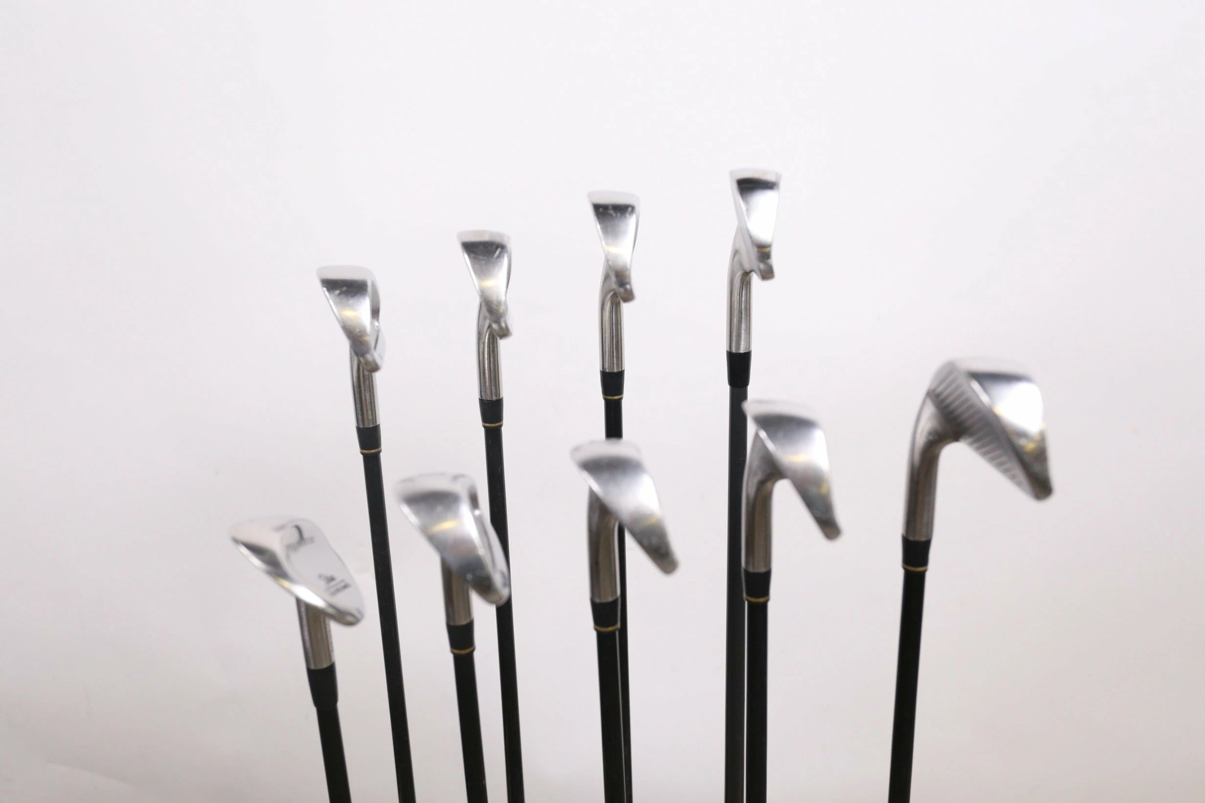 Titleist DCI Black 2-9, AW Iron Set RH Titleist Graphite Shafts Regular Flex 5 Titleist DCI Black 2-9, AW Iron Set RH Titleist Graphite Shafts Regular Flex - Image 3