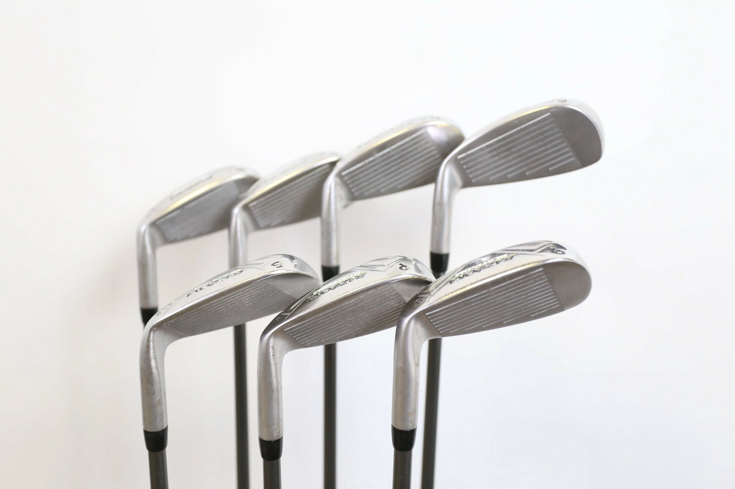 Tour Edge Bazooka Platinum 4, 5, 7-9, PW, SW Iron Set RH Graphite Shafts Regular 4 Tour Edge Bazooka Platinum 4, 5, 7-9, PW, SW Iron Set RH Graphite Shafts Regular - Image 2