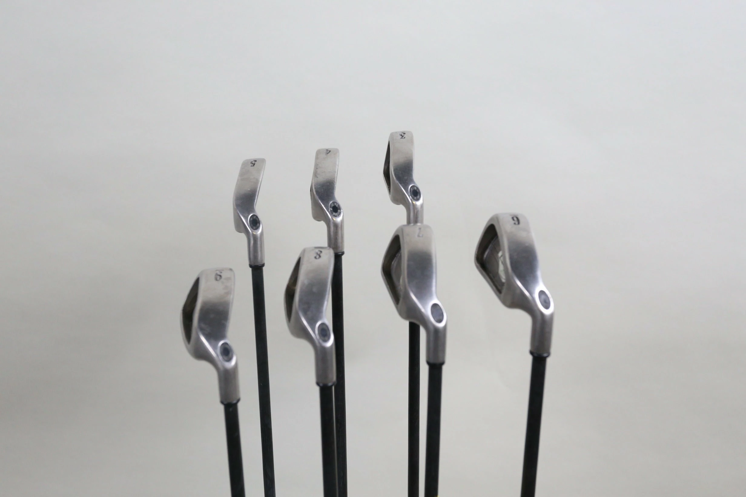 Callaway Big Bertha X-12 3-9 Iron Set RH -0.5 In Graphite Shafts Stiff Flex 6 Callaway Big Bertha X-12 3-9 Iron Set RH -0.5 In Graphite Shafts Stiff Flex - Image 4