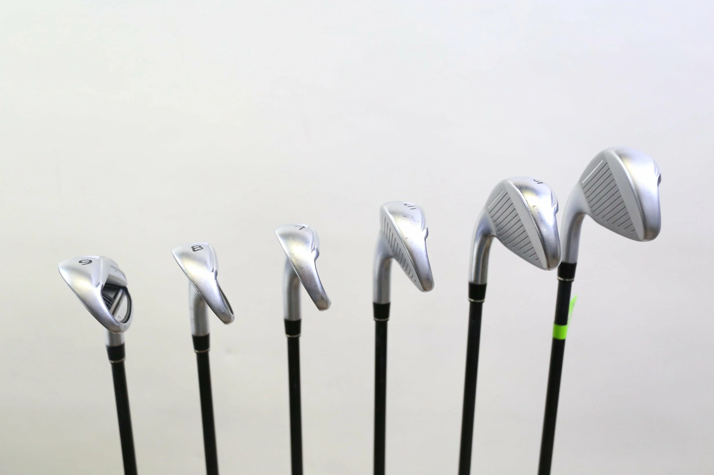 TaylorMade RBladez 4-9 Iron Set RH -0.5 In RocketFuel Graphite Regular Flex 5 TaylorMade RBladez 4-9 Iron Set RH -0.5 In RocketFuel Graphite Regular Flex - Image 3