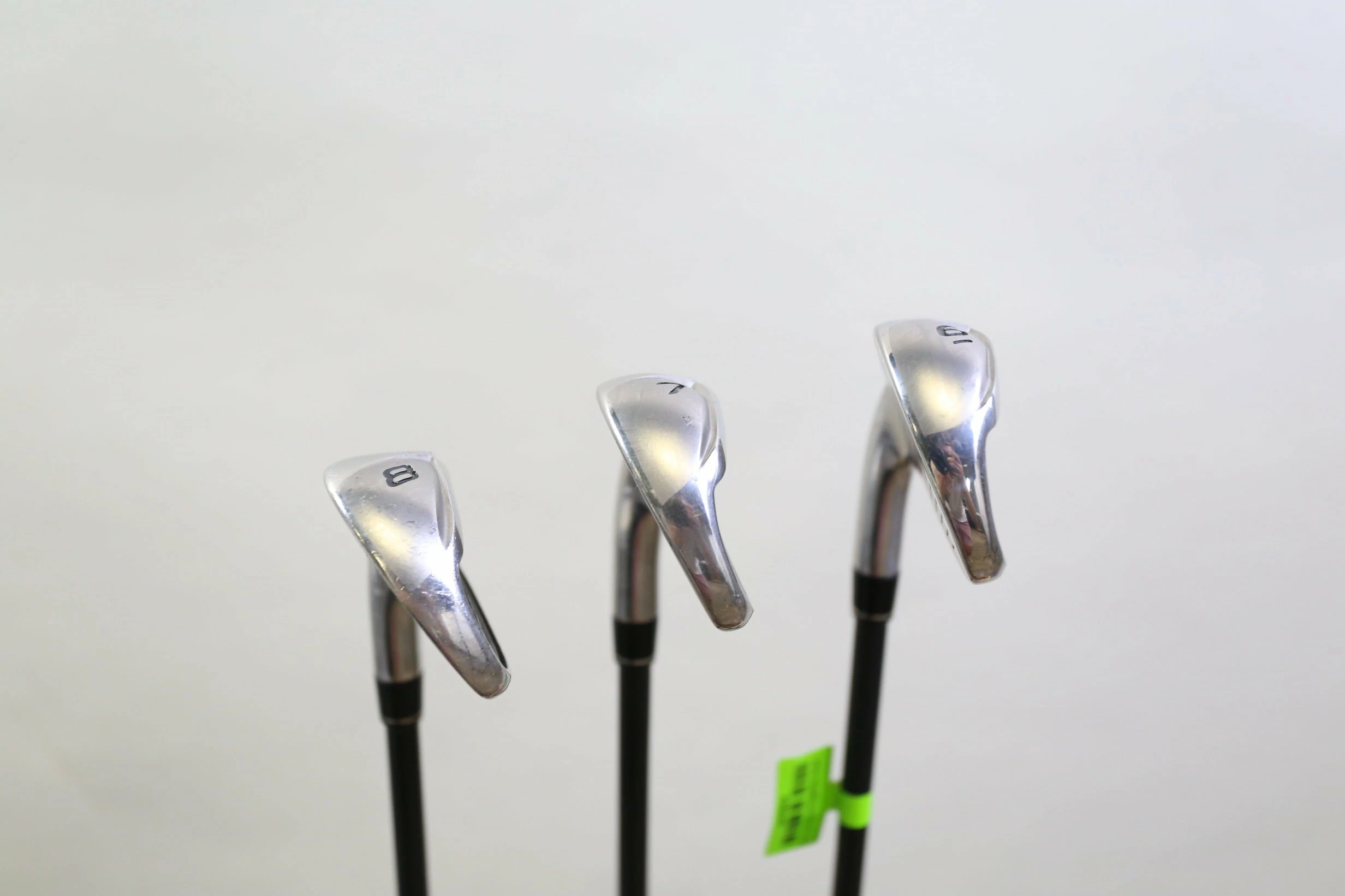 TaylorMade RocketBladez 6-8 Iron Set RH -0.25 In Graphite Shafts Seniors Flex 5 TaylorMade RocketBladez 6-8 Iron Set RH -0.25 In Graphite Shafts Seniors Flex - Image 3