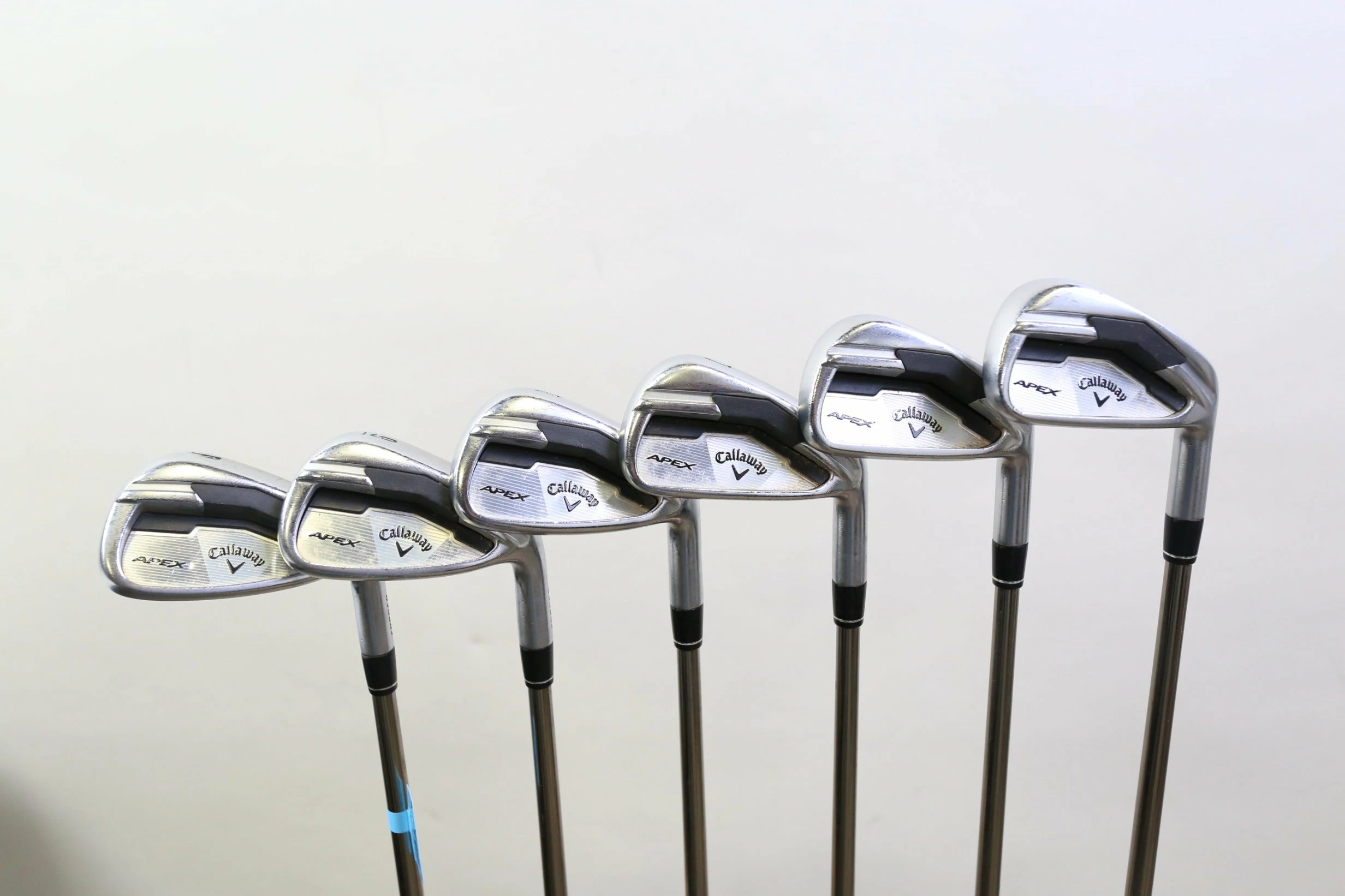 Callaway Apex Forged 5-9, PW Iron Set RH Recoil F3 Graphite Shaft Regular Flex 3 Callaway Apex Forged 5-9, PW Iron Set RH Recoil F3 Graphite Shaft Regular Flex