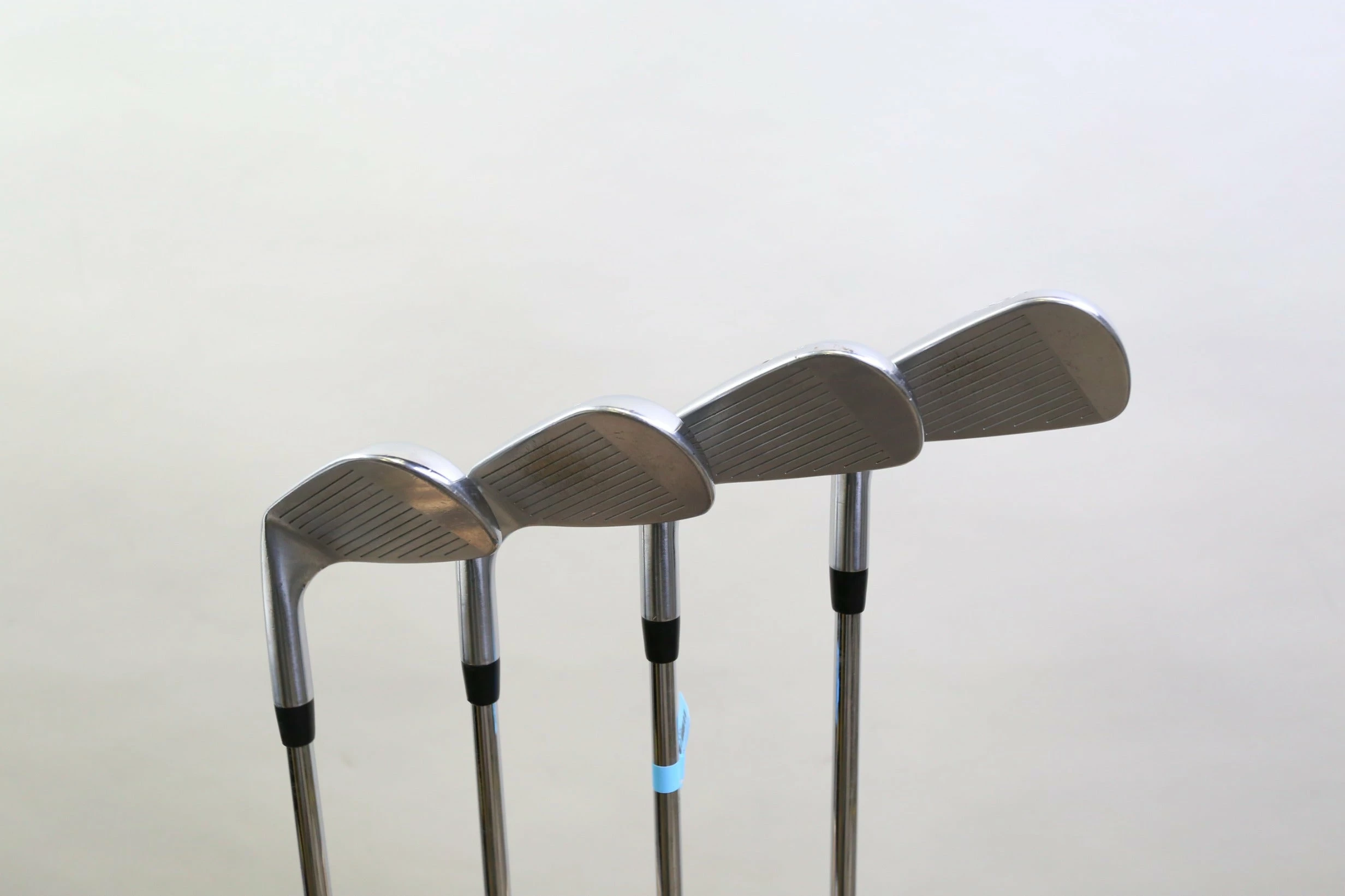 Titleist T100 6-9 Iron Set RH Nippon NS Pro Modus 105 Steel Shaft Stiff Flex 4 Titleist T100 6-9 Iron Set RH Nippon NS Pro Modus 105 Steel Shaft Stiff Flex - Image 2