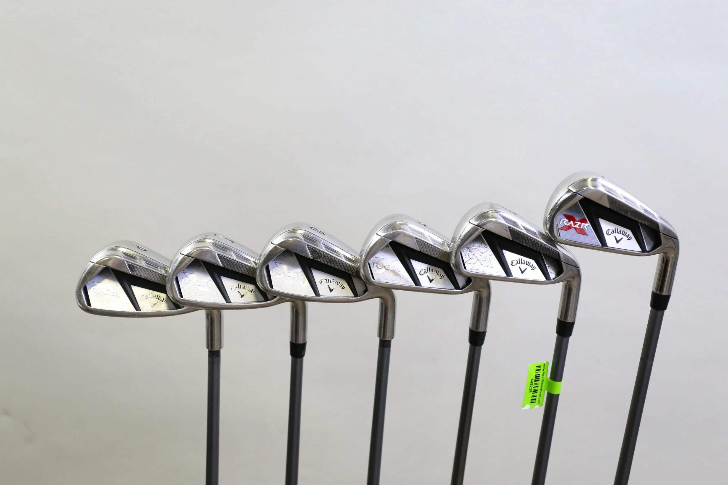 Callaway RAZR X 4, 6-PW Iron Set RH Graphite Shaft Womens Flex 3 Callaway RAZR X 4, 6-PW Iron Set RH Graphite Shaft Womens Flex