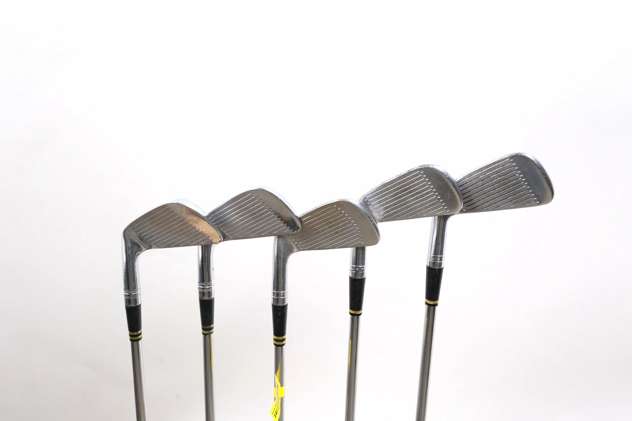 Walter Hagen ULTRA 3-7 Iron Set RH -0.25 In Steel Shafts Regular Flex 7 Walter Hagen ULTRA 3-7 Iron Set RH -0.25 In Steel Shafts Regular Flex - Image 5