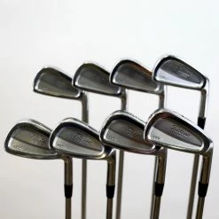 Titleist 690 CB Forged 3-PW Iron Set RH -0.5 In Dynamic Gold Steel Stiff Flex