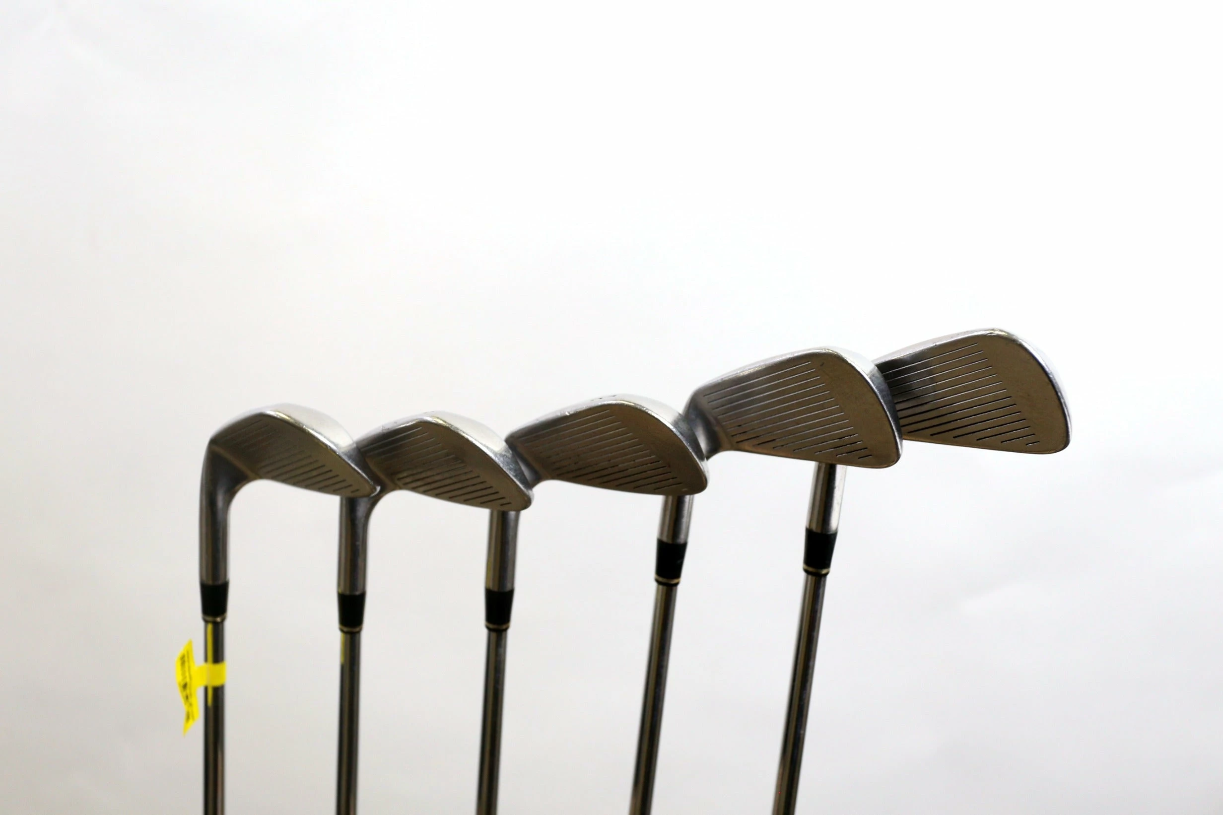 Titleist DCI 962 5, 6, 8, 9, PW Iron Set RH Steel Shaft Regular Flex 7 Titleist DCI 962 5, 6, 8, 9, PW Iron Set RH Steel Shaft Regular Flex - Image 5