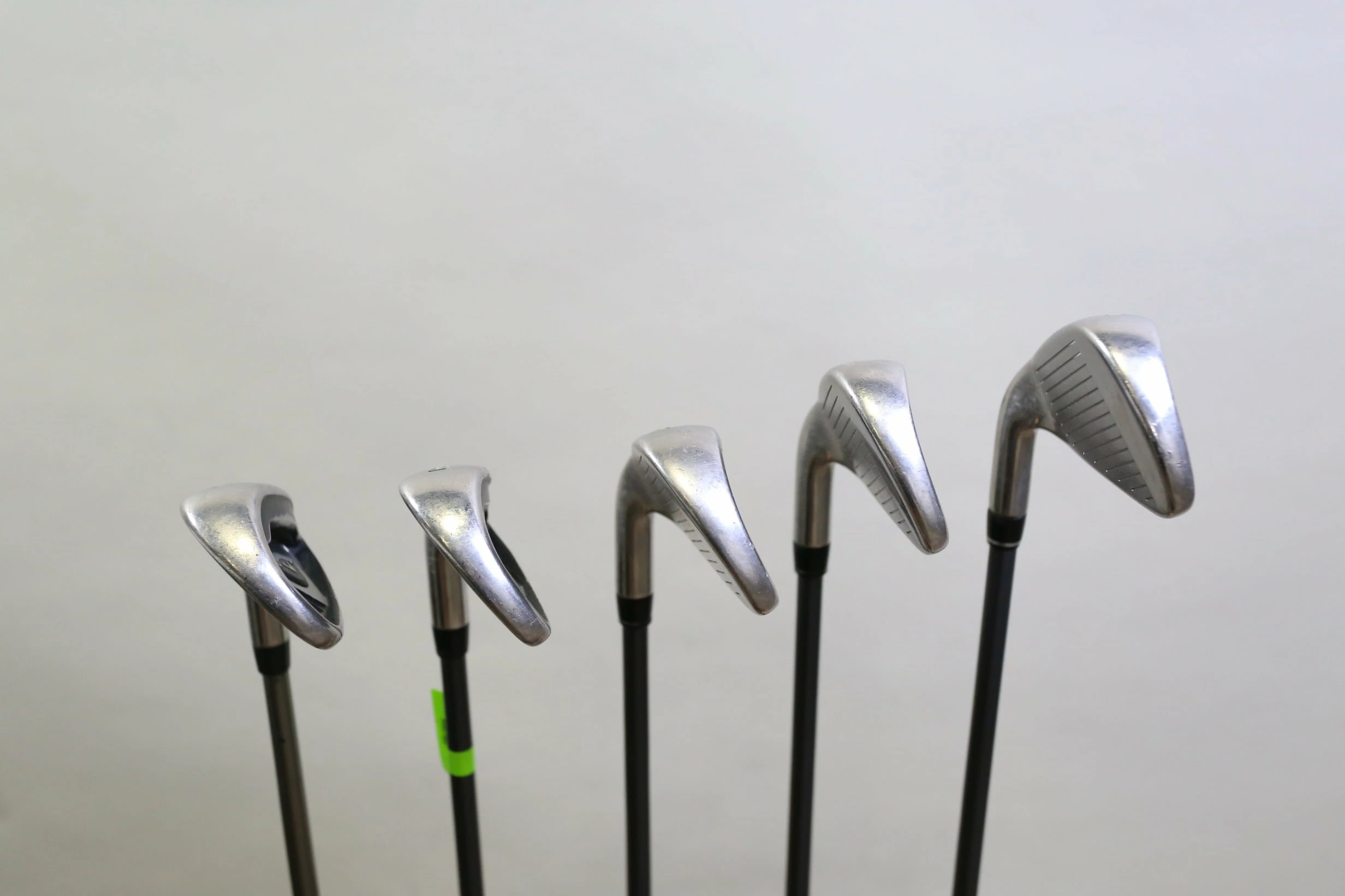 Callaway X2 Hot 6-PW Iron Set RH -0.5 In Swing Science Graphite Shafts Regular 5 Callaway X2 Hot 6-PW Iron Set RH -0.5 In Swing Science Graphite Shafts Regular - Image 3