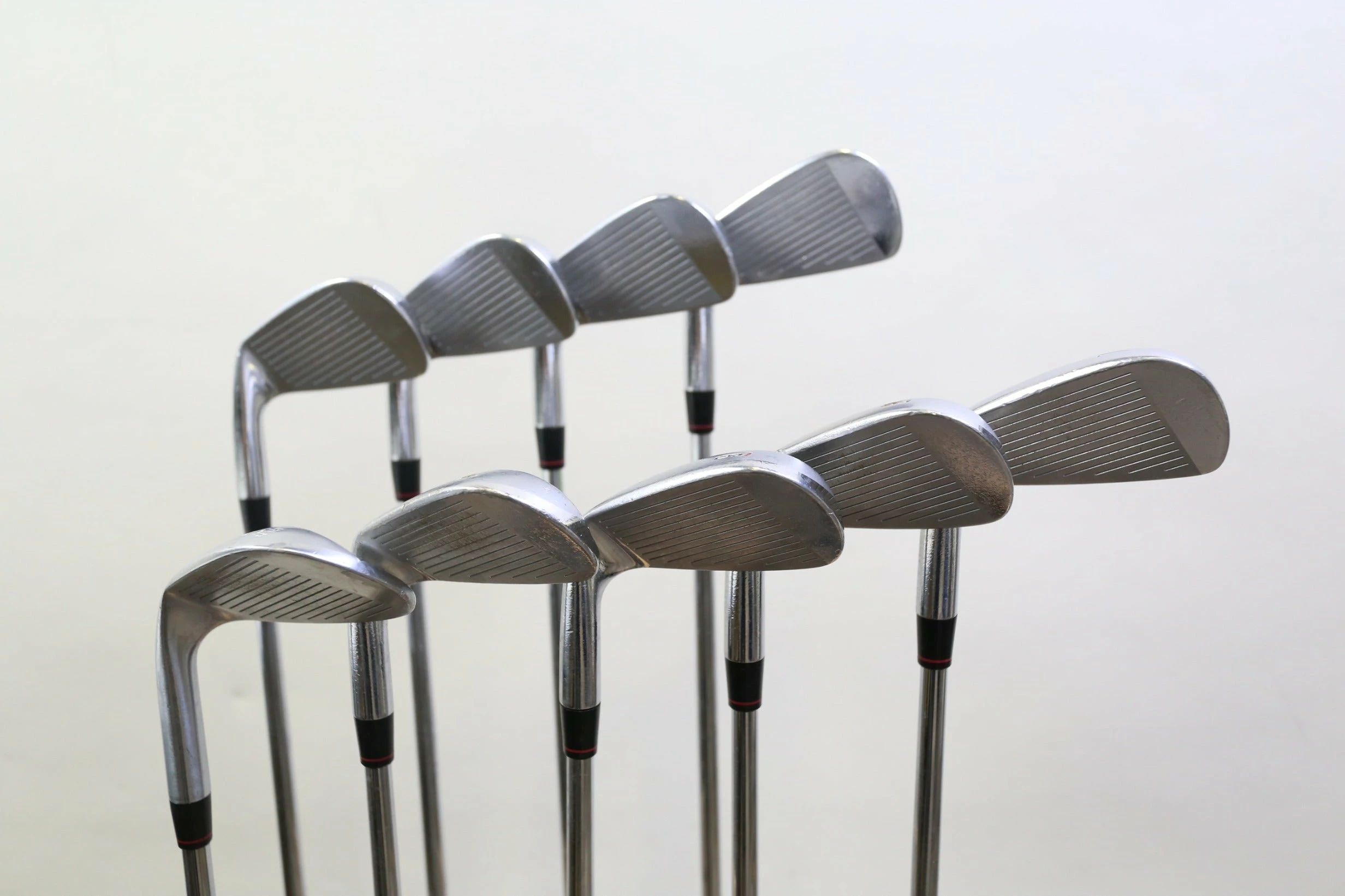 Nike Victory Red Forged Split Cavity 3-PW-SW Iron Set RH +0.25 In Steel Stiff 4 Nike Victory Red Forged Split Cavity 3-PW-SW Iron Set RH +0.25 In Steel Stiff - Image 2