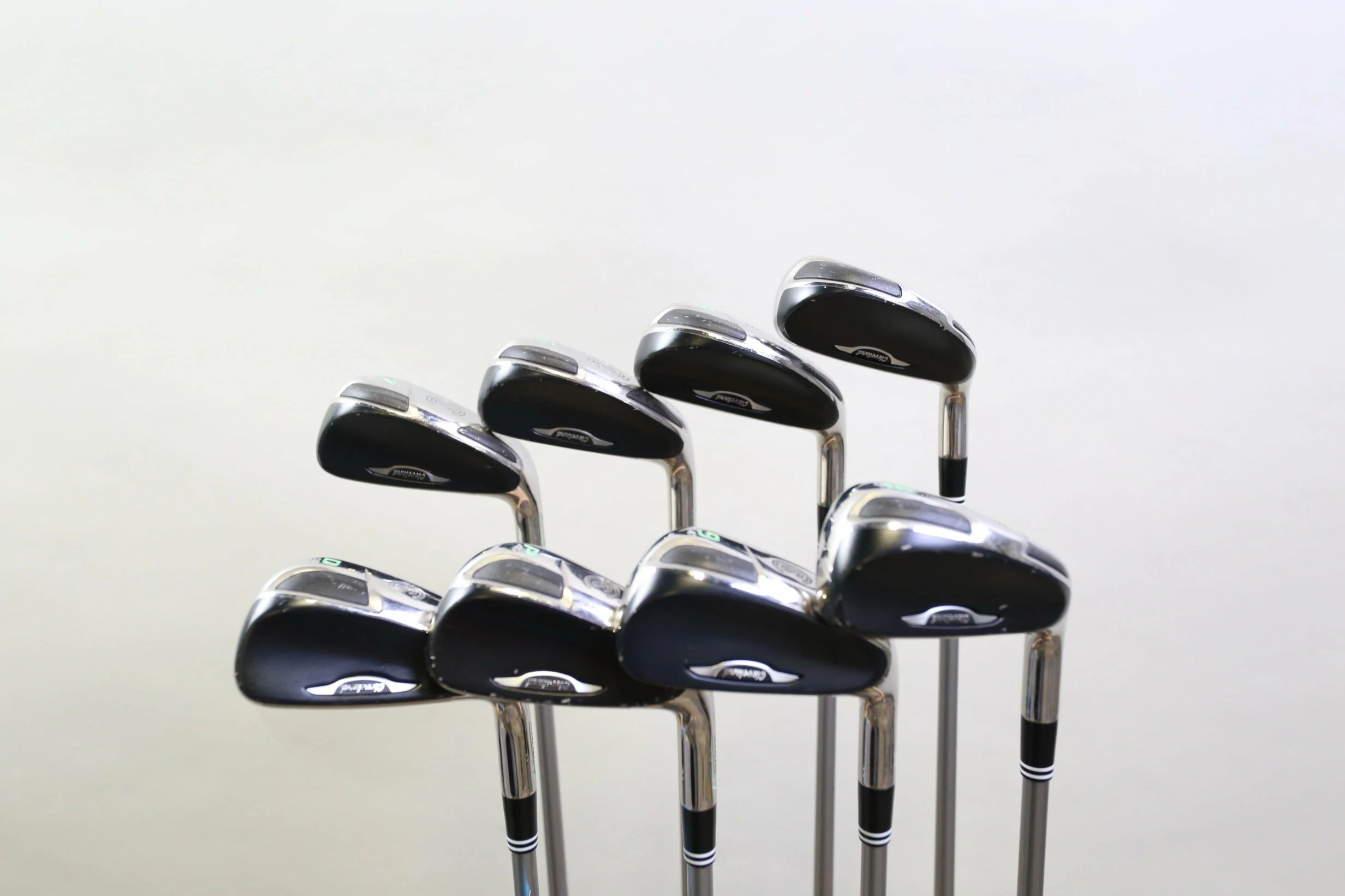 Cleveland HiBore XLi 4-PW-DW Iron Set RH Graphite Design AD YSQt Graphite Ladies 3 Cleveland HiBore XLi 4-PW-DW Iron Set RH Graphite Design AD YSQt Graphite Ladies