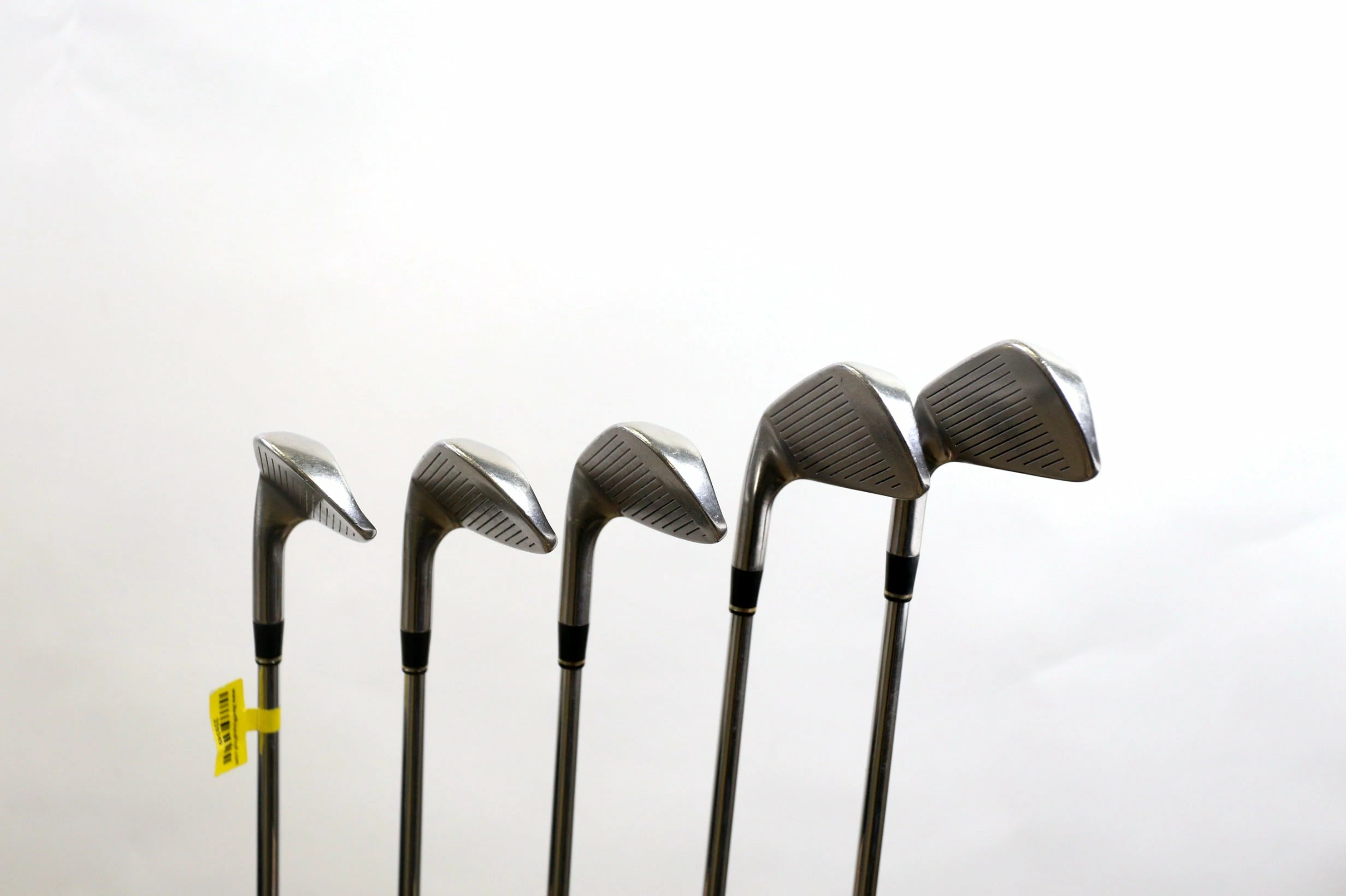 Titleist DCI 962 5, 6, 8, 9, PW Iron Set RH Steel Shaft Regular Flex 6 Titleist DCI 962 5, 6, 8, 9, PW Iron Set RH Steel Shaft Regular Flex - Image 4