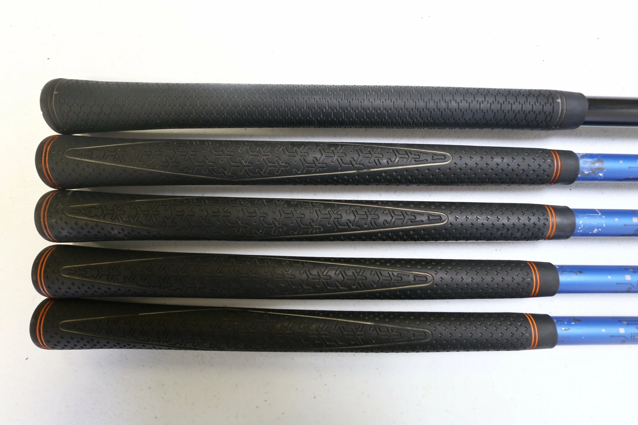 Callaway X2 Hot 6-PW Iron Set RH -0.5 In Swing Science Graphite Shafts Regular 10 Callaway X2 Hot 6-PW Iron Set RH -0.5 In Swing Science Graphite Shafts Regular - Image 8