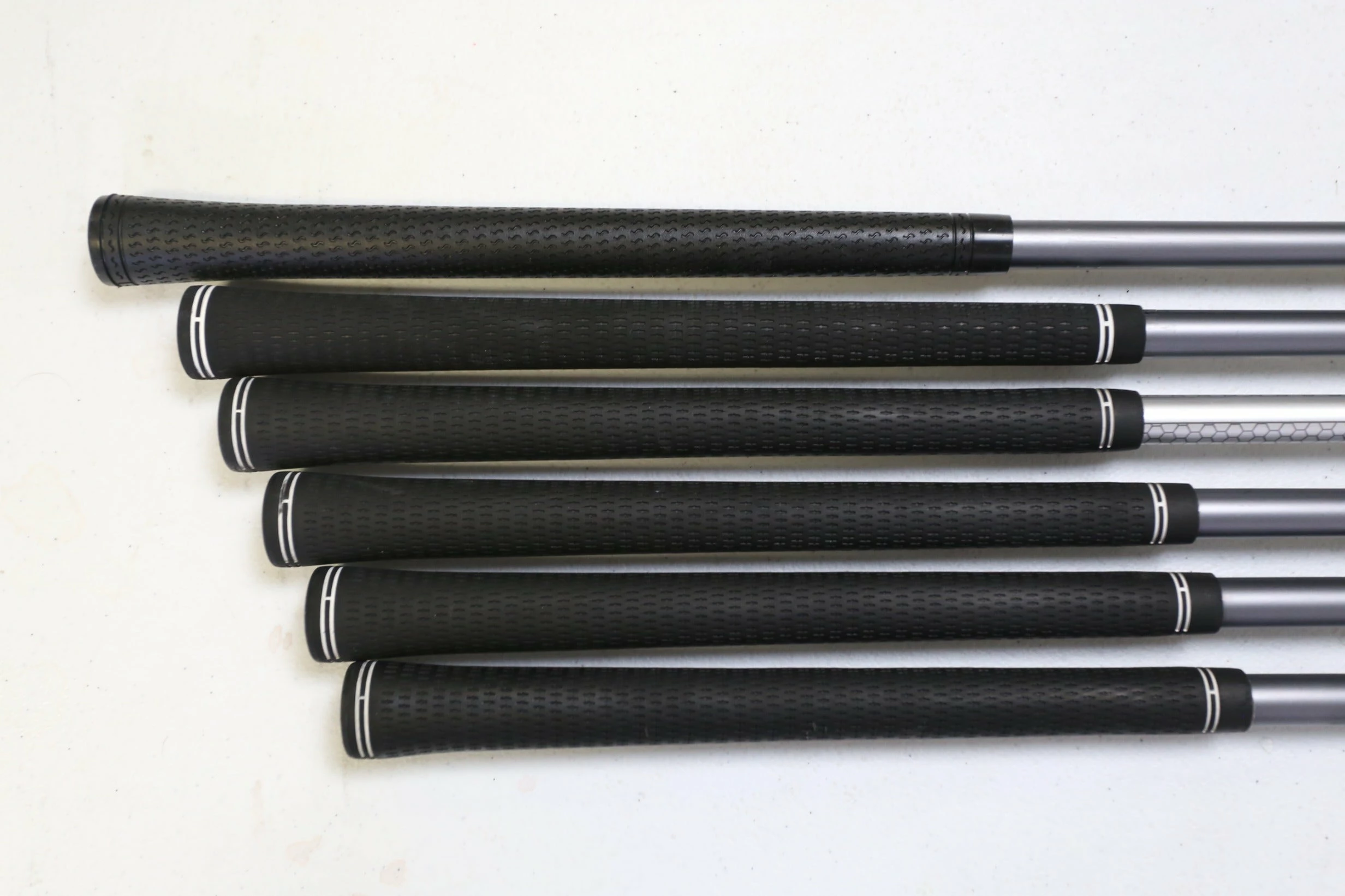 Callaway RAZR X 4, 6-PW Iron Set RH Graphite Shaft Womens Flex 10 Callaway RAZR X 4, 6-PW Iron Set RH Graphite Shaft Womens Flex - Image 8