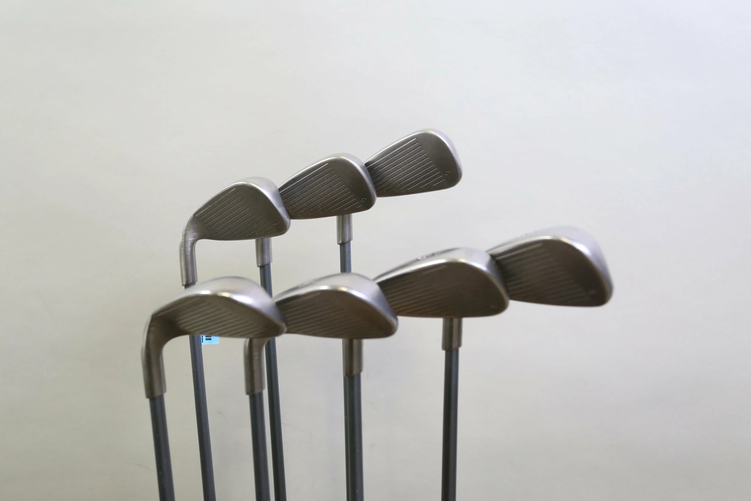 Ping G30 Green Dot 5-PW, GW Iron Set RH -0.5 In Graphite Shaft Regular Flex 4 Ping G30 Green Dot 5-PW, GW Iron Set RH -0.5 In Graphite Shaft Regular Flex - Image 2