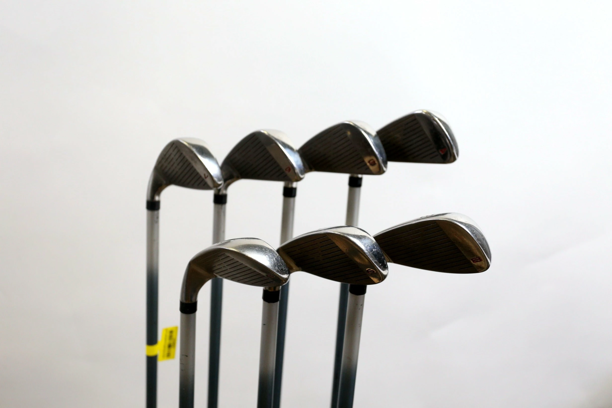 Wilson FAT SHAFT Iron Set RH 4-9, SW Graphite Shaft Ladies Flex 6 Wilson FAT SHAFT Iron Set RH 4-9, SW Graphite Shaft Ladies Flex - Image 4
