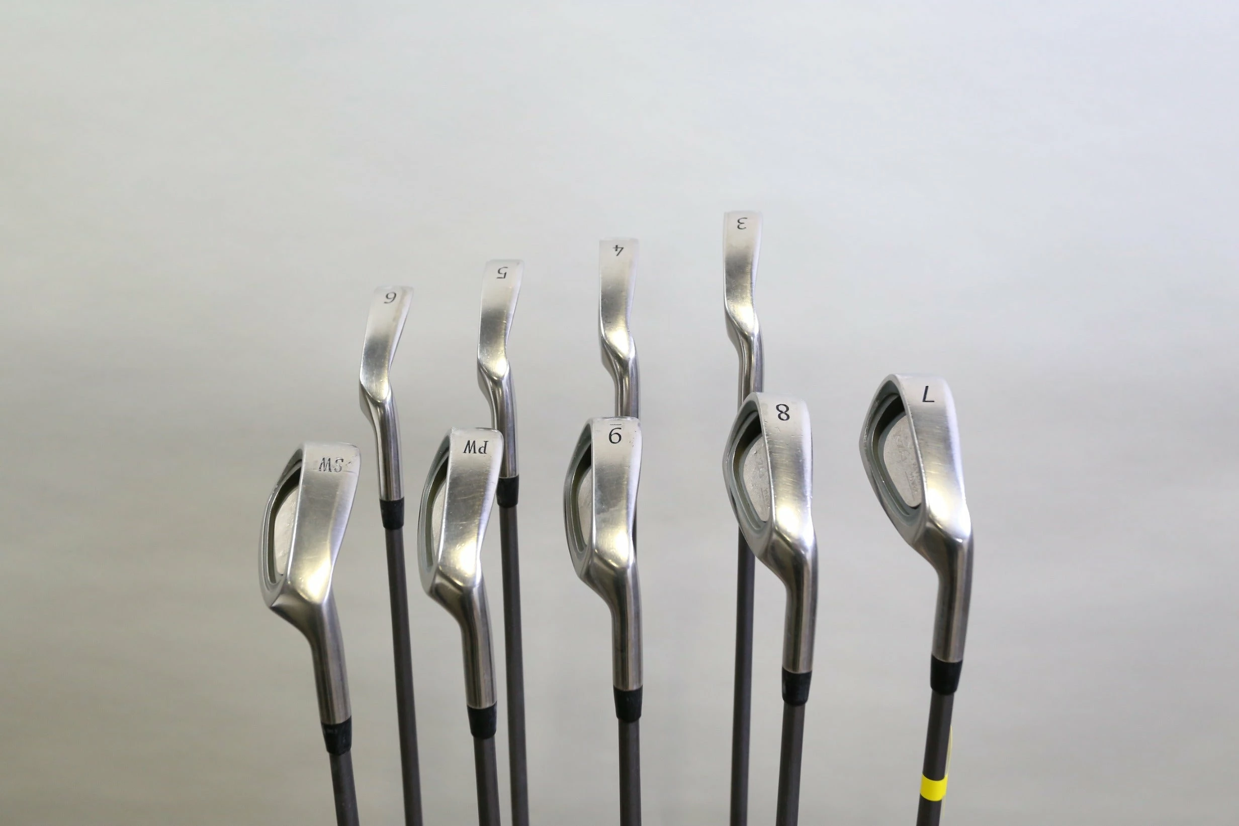 KSG Maraging Power 3-9, PW, SW Iron Set RH -0.5 In Graphite Regular 6 KSG Maraging Power 3-9, PW, SW Iron Set RH -0.5 In Graphite Regular - Image 4