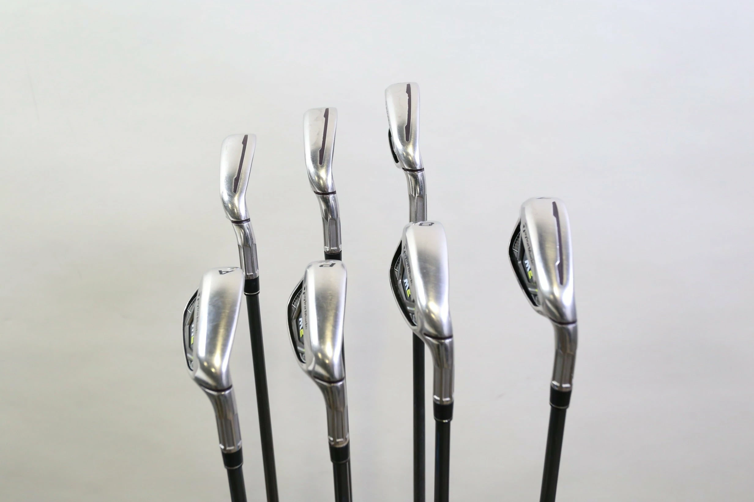 TaylorMade M2 '17 4-8, AW, PW Iron Set +0.5 In RH REAX Graphite Shaft Stiff Flex 6 TaylorMade M2 '17 4-8, AW, PW Iron Set +0.5 In RH REAX Graphite Shaft Stiff Flex - Image 4