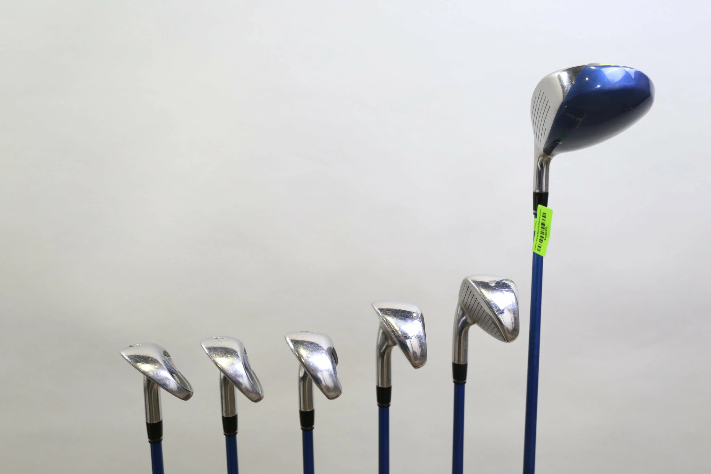 Adams® Adams Idea A3OS 3W, 7-PW, SW Iron Set RH Graphite Shaft Womens Flex 5 Adams® Adams Idea A3OS 3W, 7-PW, SW Iron Set RH Graphite Shaft Womens Flex - Image 3