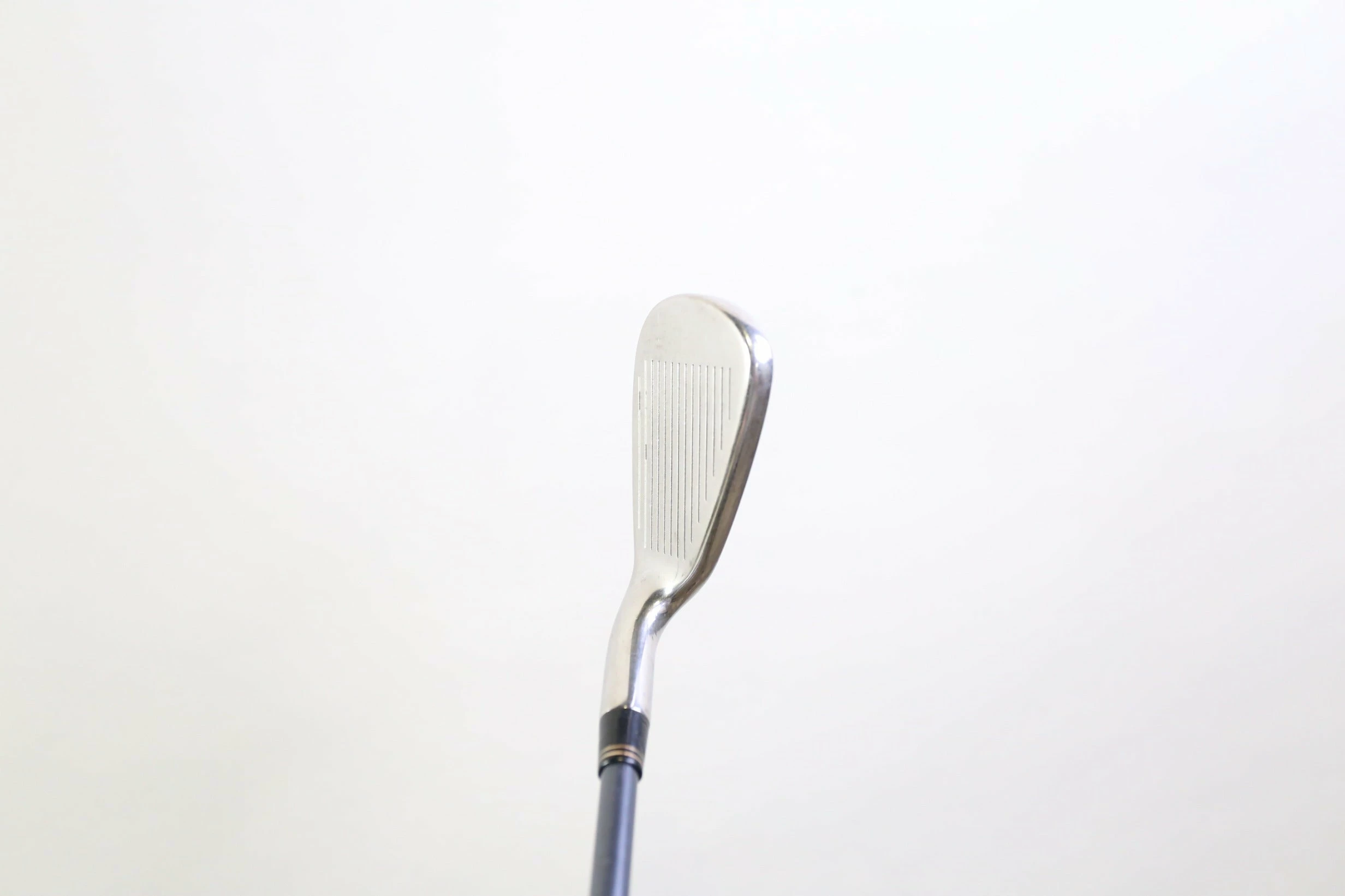 TaylorMade R7 6-9, PW, SW Iron Set RH -1.25 In REAX Graphite Shafts Seniors Flex 8 TaylorMade R7 6-9, PW, SW Iron Set RH -1.25 In REAX Graphite Shafts Seniors Flex - Image 6