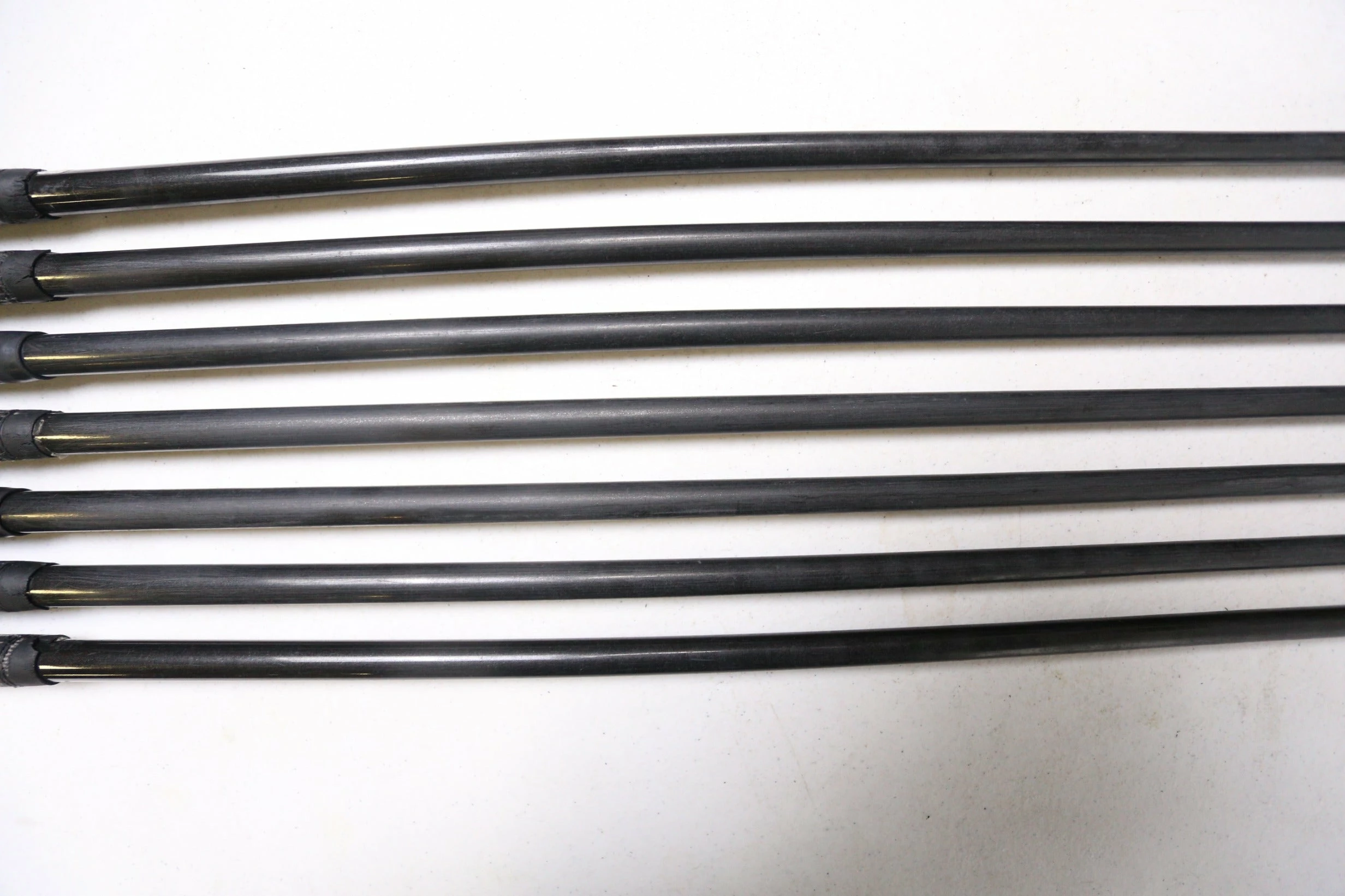 Callaway Big Bertha X-12 3-9 Iron Set RH -0.5 In Graphite Shafts Stiff Flex 9 Callaway Big Bertha X-12 3-9 Iron Set RH -0.5 In Graphite Shafts Stiff Flex - Image 7